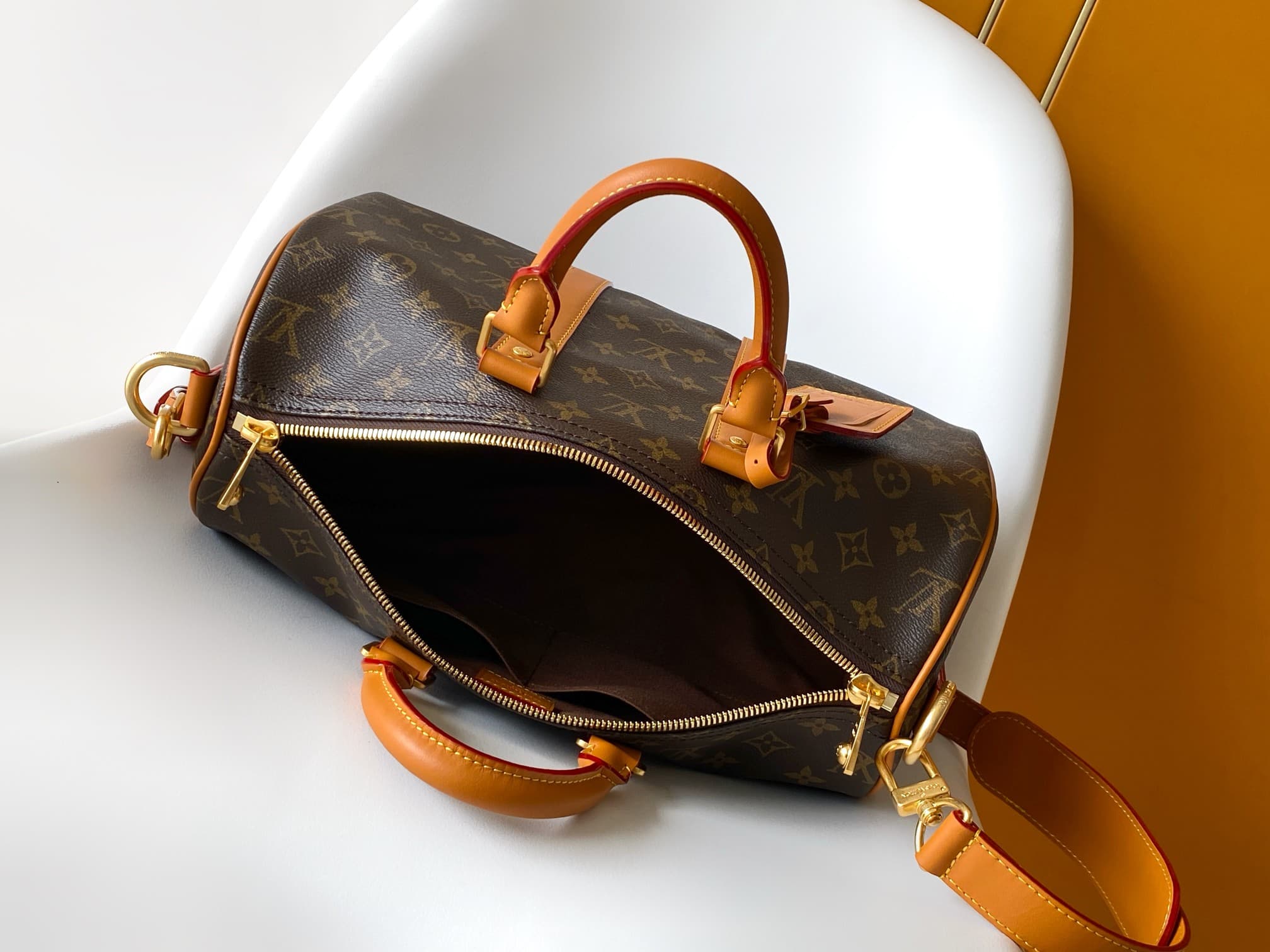Louis Vuitton Keepall Bandoulière 35 Monogram Archive coated canvas M2A210 High