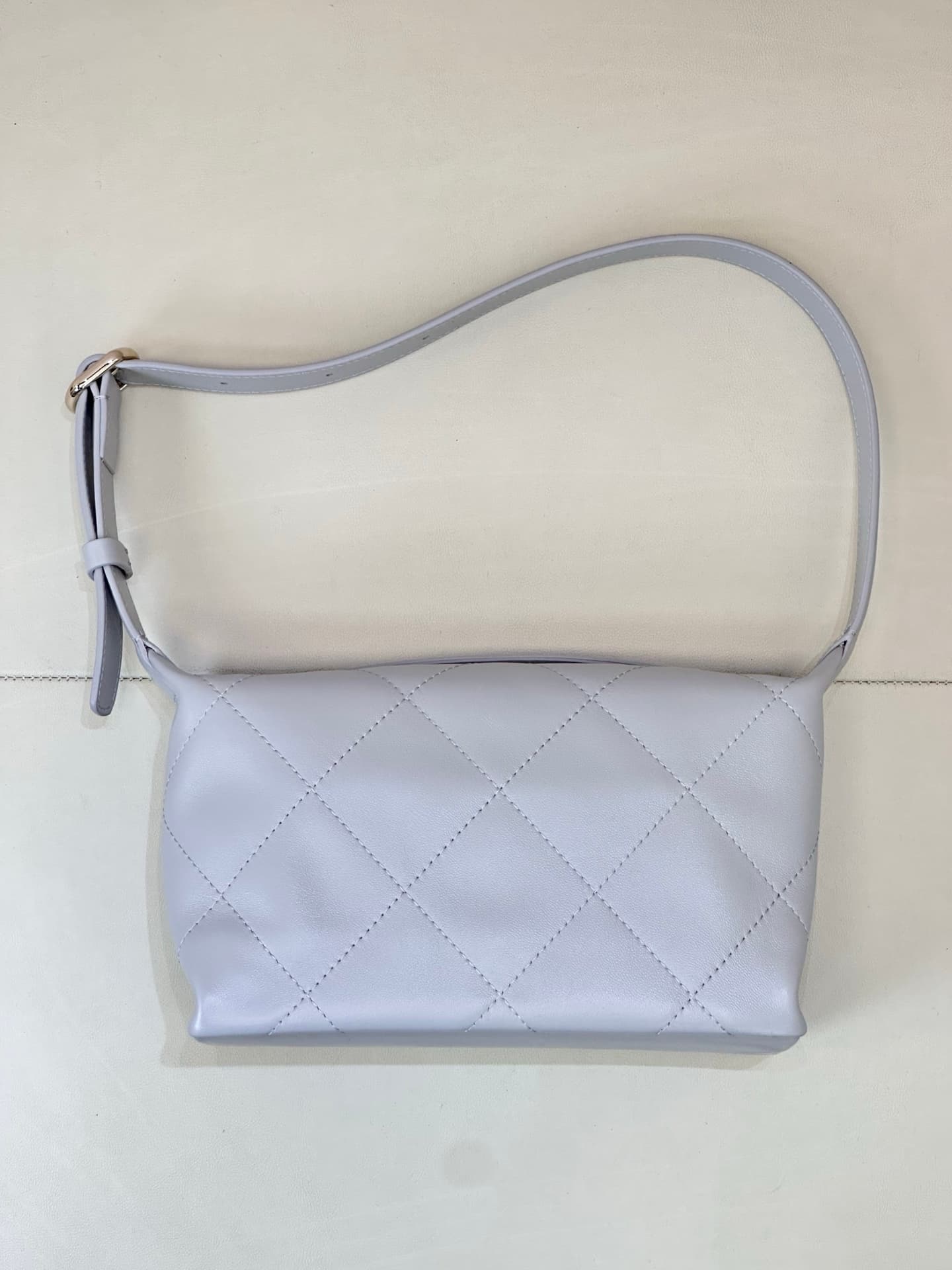 Chanel Hobo Bag Shiny Lambskin & Gold-Tone Metal AS6138 Light Blue TOP
