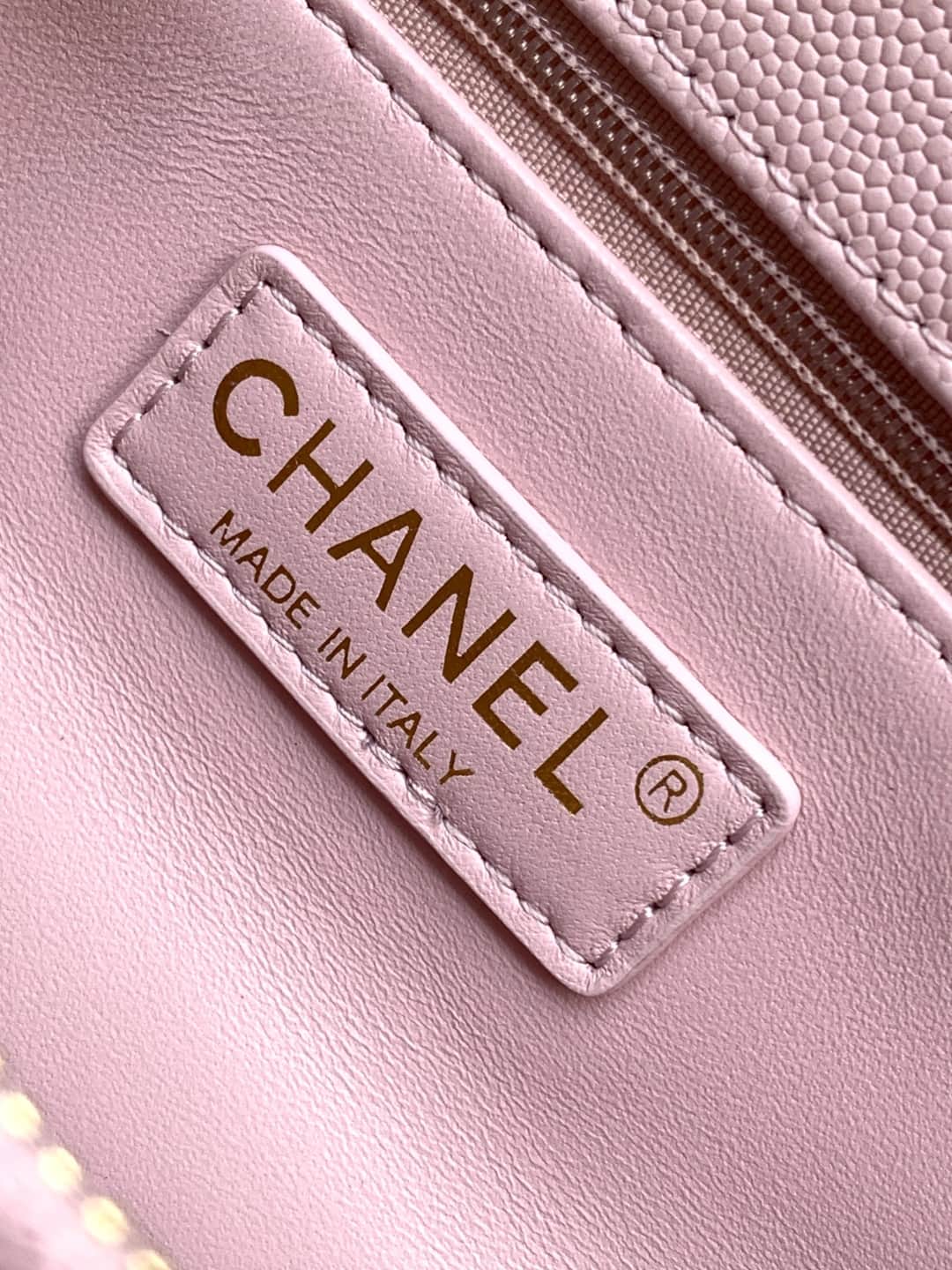 Medium FLAP BAG WITH TOP HANDLE Grained Calfskin A92991 Pink-binding Gold Metal A