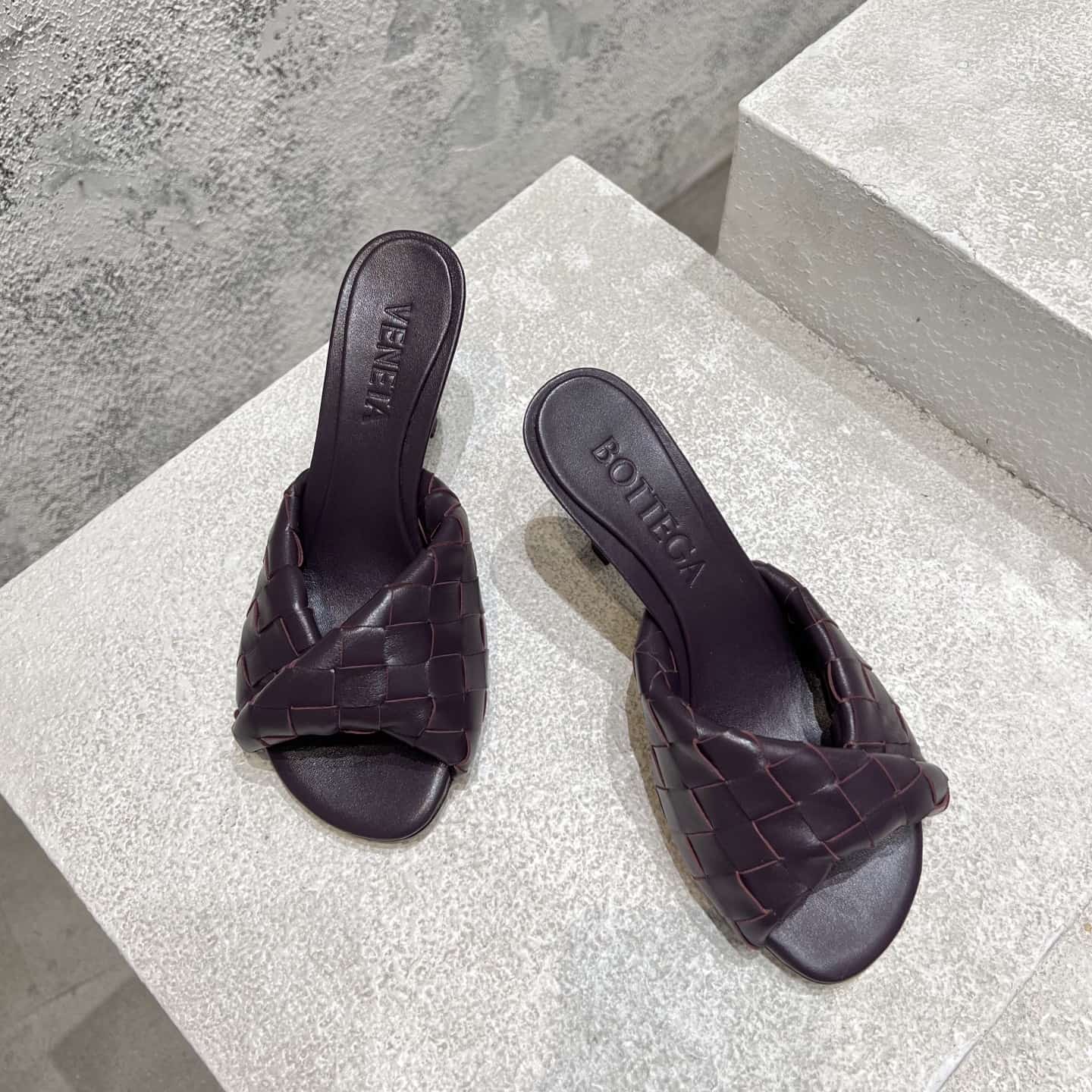 BOTTEGA VENETA Blink Mule Shoes Women