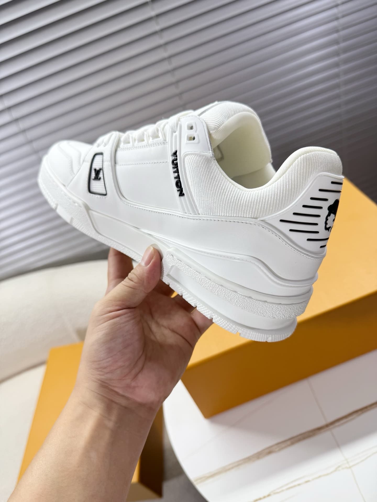 Louis Vuitton Sneaker shoes Women LV trainer