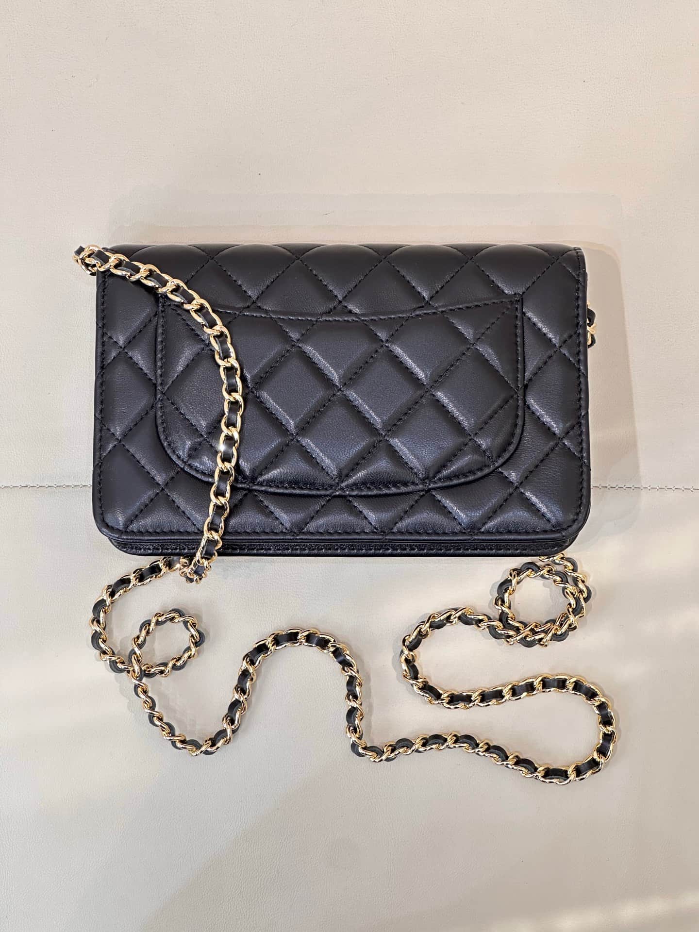 Chanel Classic Wallet on Chain Shiny Lambskin & Gold-Tone Metal AP4241 Black TOP