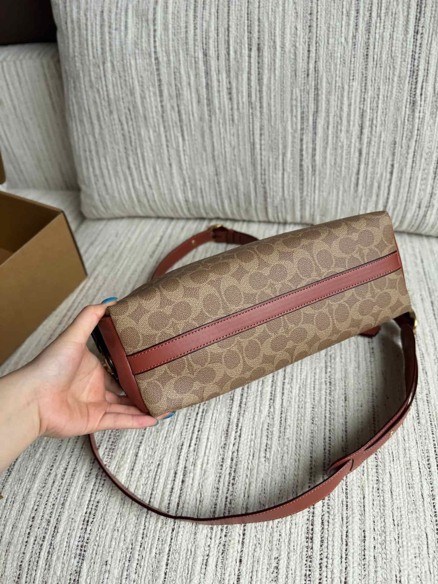 Coach Pocket Juliet Shoulder Bag 30 in Signature Canvas High