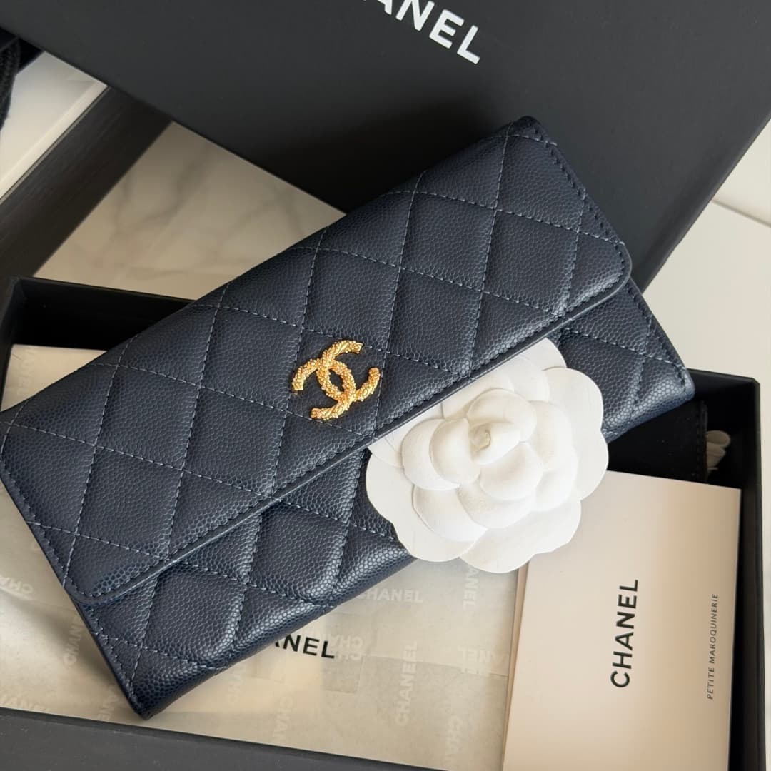 Chanel Wallet Shiny Grained Calfskin Strass & Gold-Tone Metal Dark Blue AP5076 High