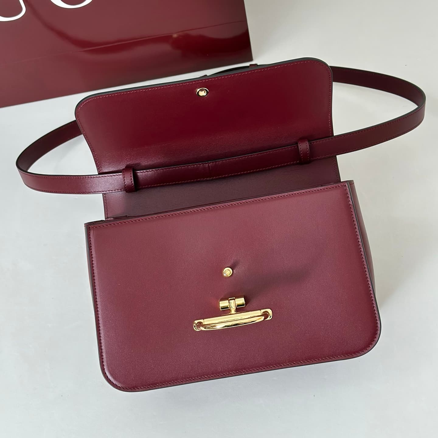 Gucci Siena medium top handle bag 855535 Claret High