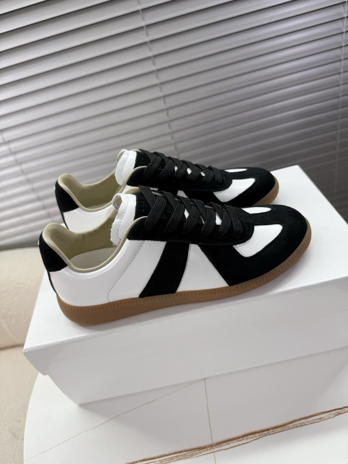 Maison Margiela Replica Low Top Sneaker Shoes Men Women