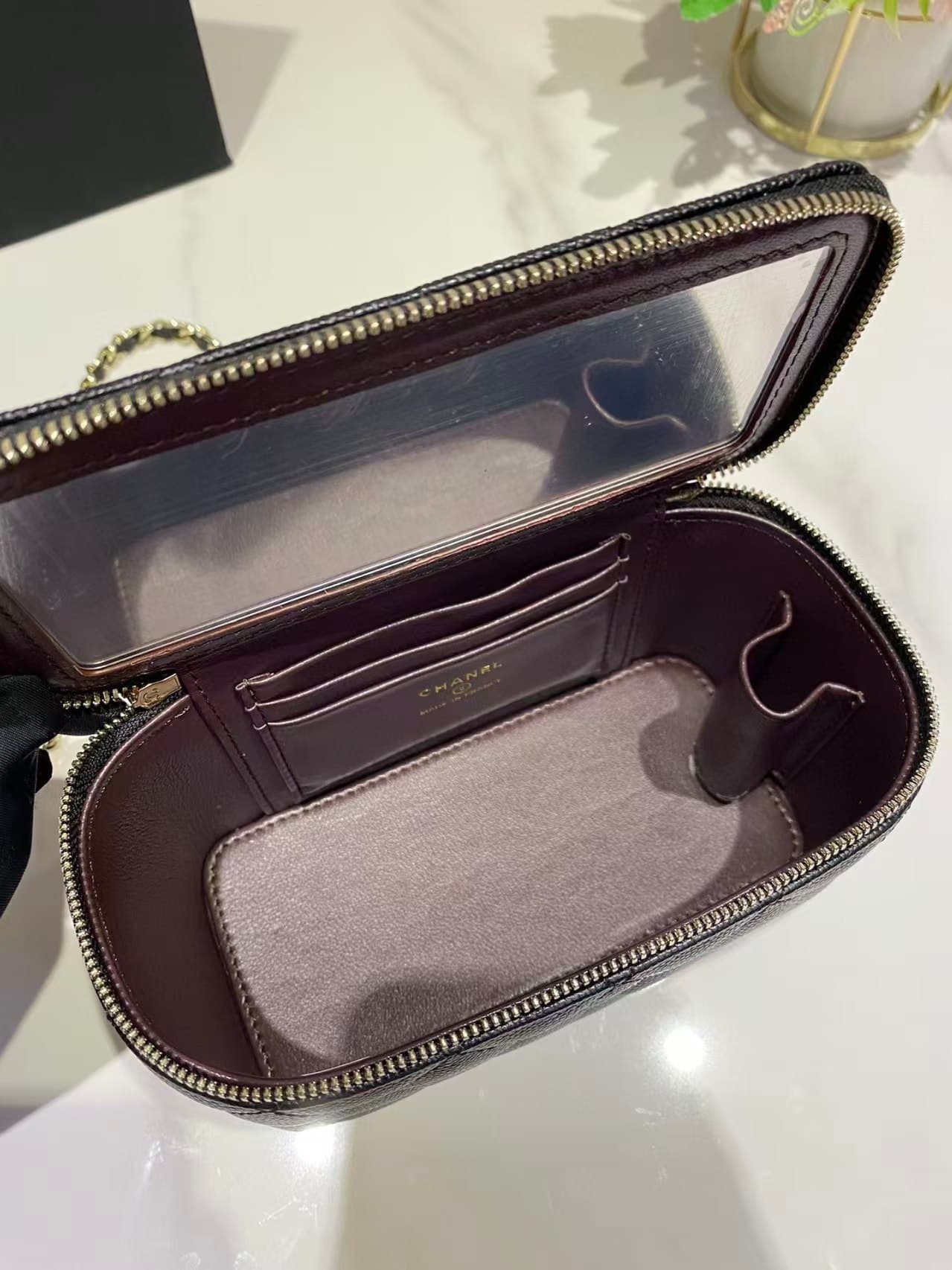 Chanel Vanity with Chain Grained Calfskin Gold Metal Black High