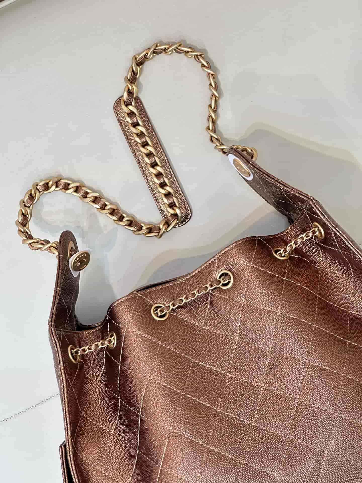 Chanel 25 Medium Hobo handbag AS5311 Grained Calfskin & Gold-tone Metal Dark Gold TOP
