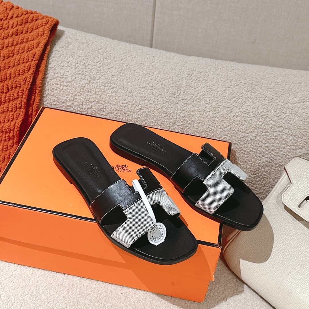 Hermes Oran sandal Shoes Women