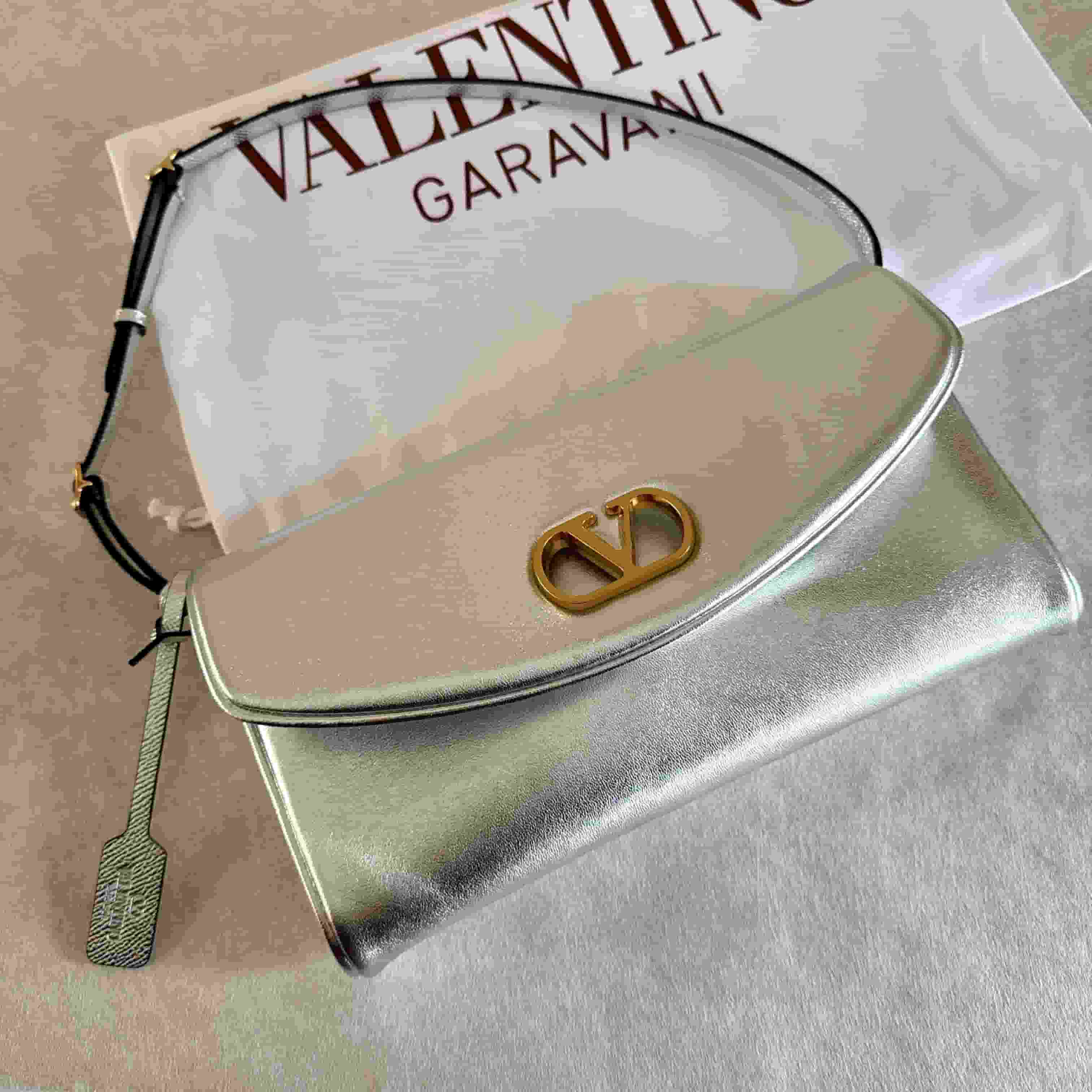 Valentino Garavani DeVain Small Shoulder Bag in Laminated Nappa Leather High