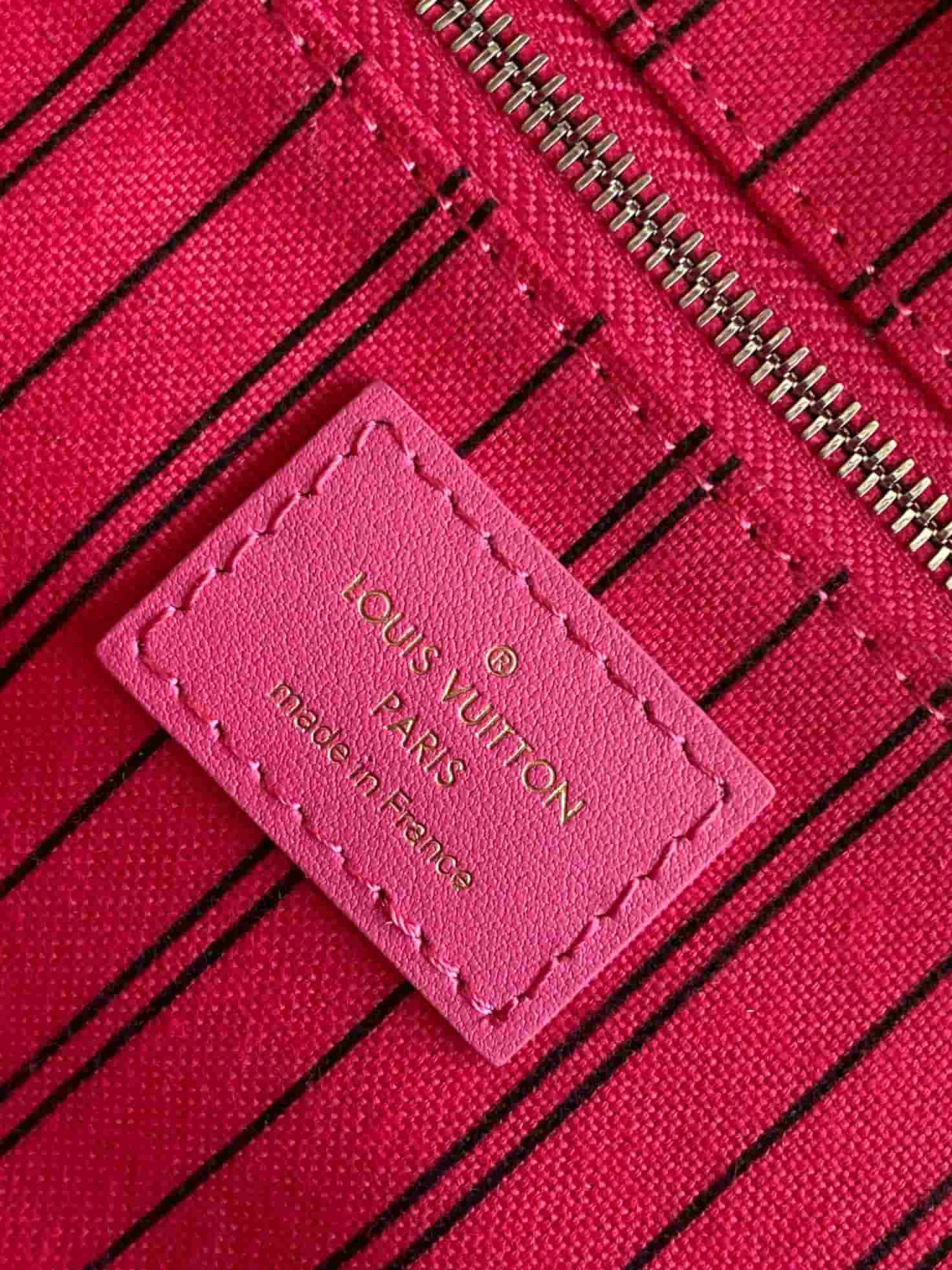 Louis Vuitton Dopp Kit Pondichery Pink Monogram Macassar coated canvas M12641 High