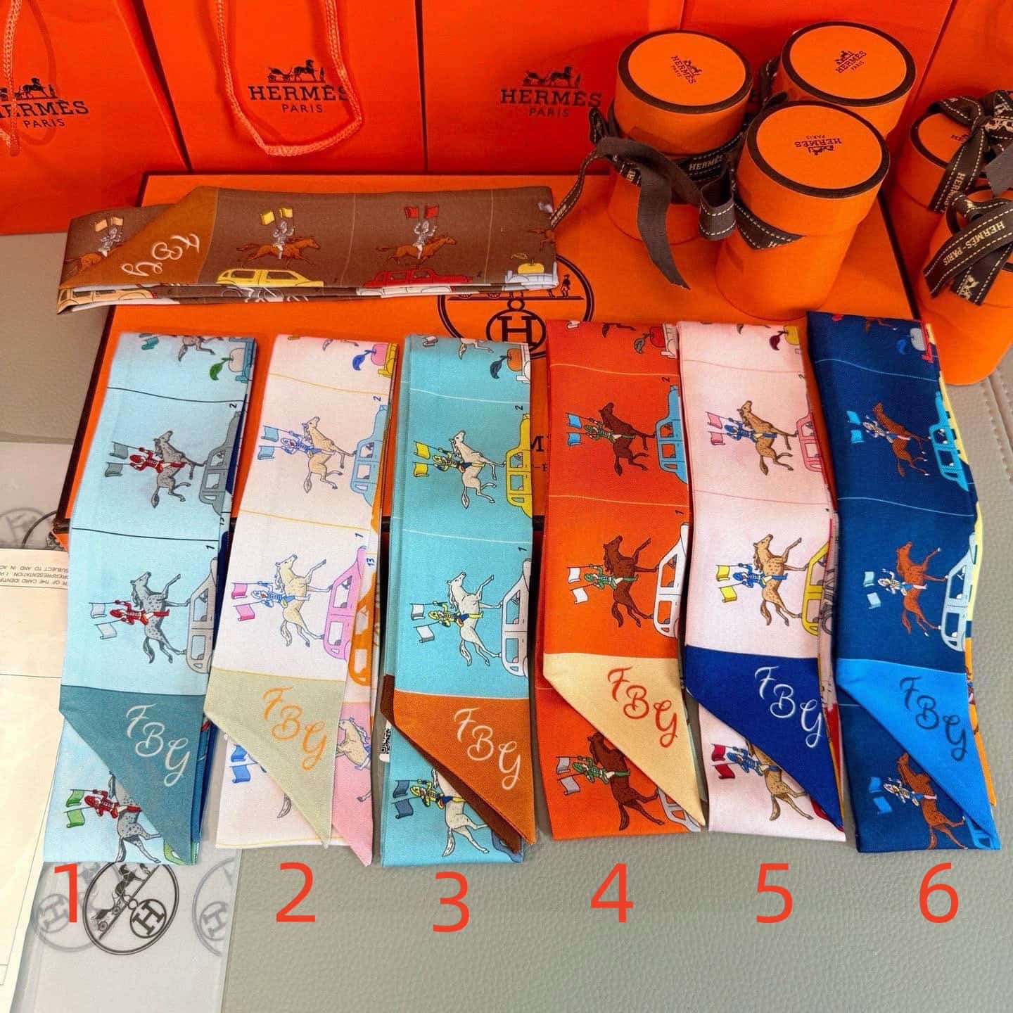 Hermes  Parade Twilly scarf