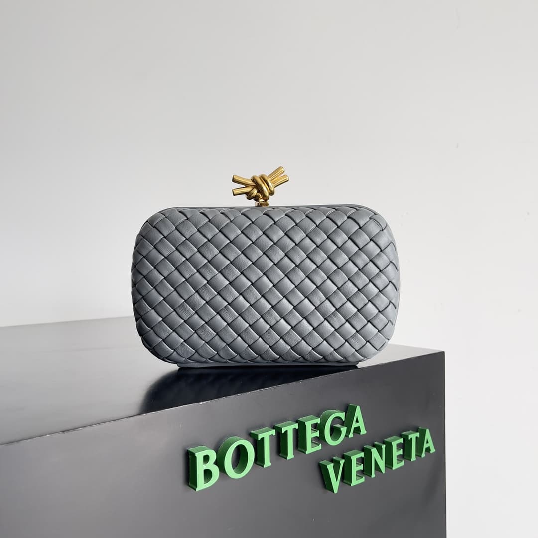 BV Knot Minaudière Clutch Lambskin Top