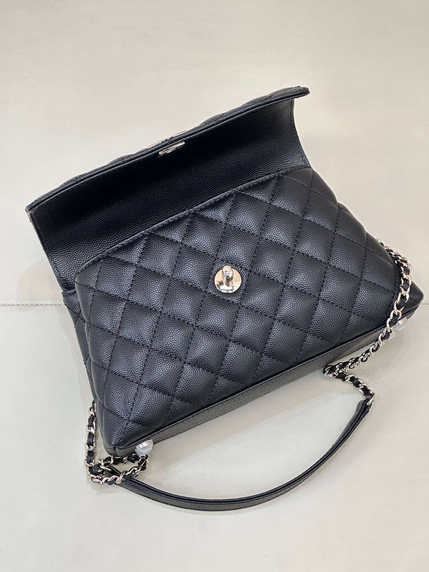 FLAP BAG WITH TOP HANDLE Grained Calfskin & Gold-Tone Metal A92990 Black  TOP