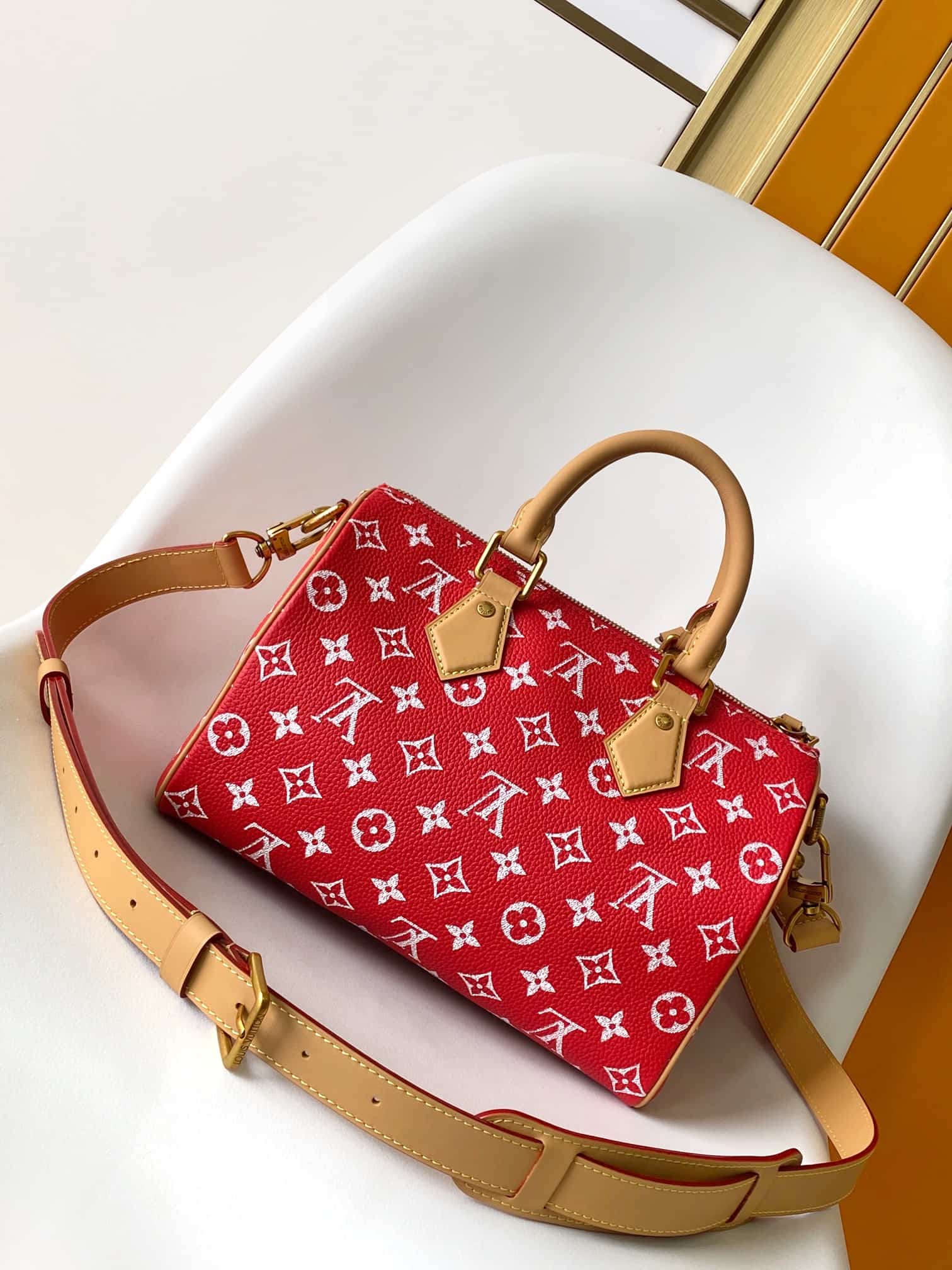 Louis Vuitton Speedy P9 Bandoulière 25 Red Soft calfskin M24425 High