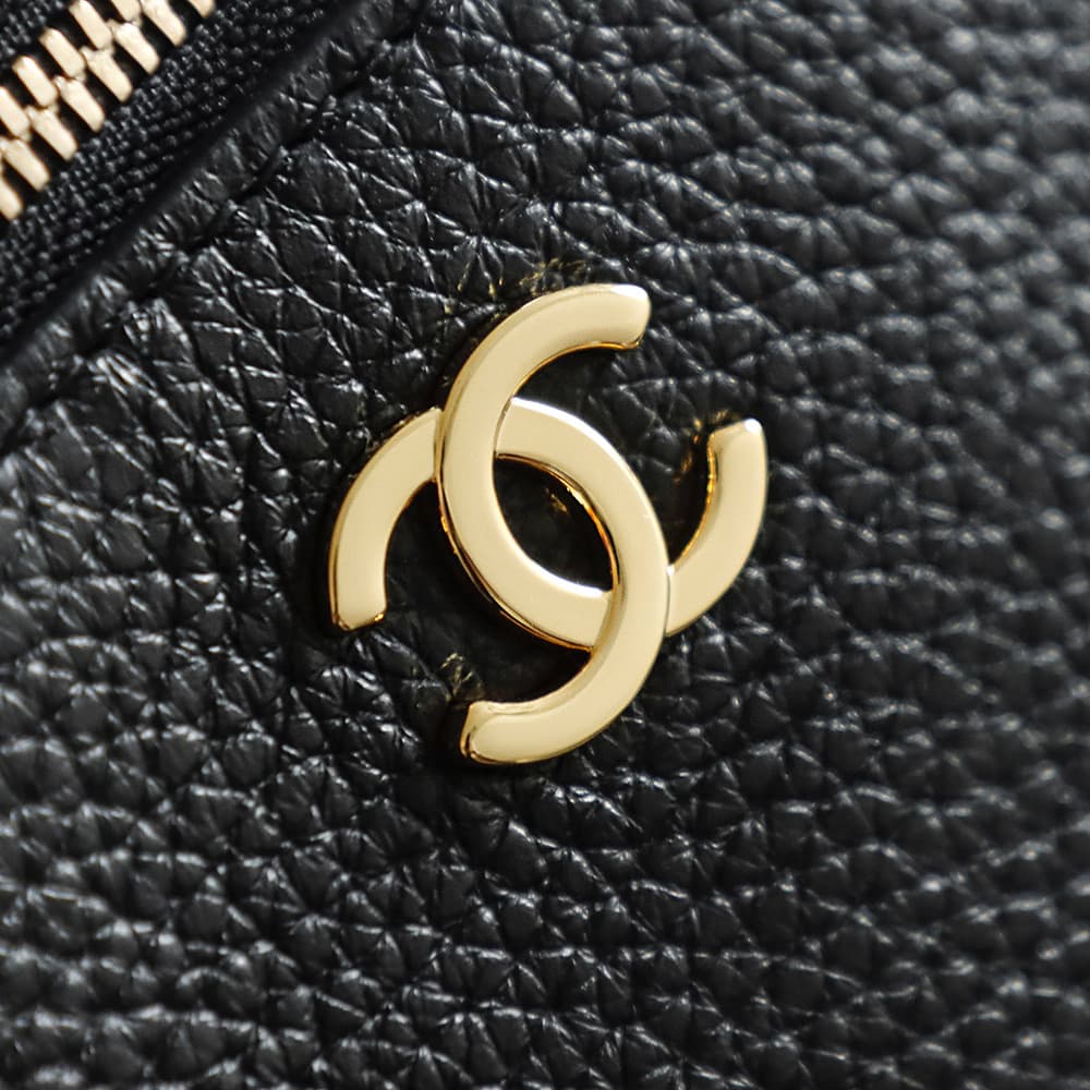 Chanel Large Vanity with chain Grained Calfskin & Gold-Tone Metal Black AP5347 A