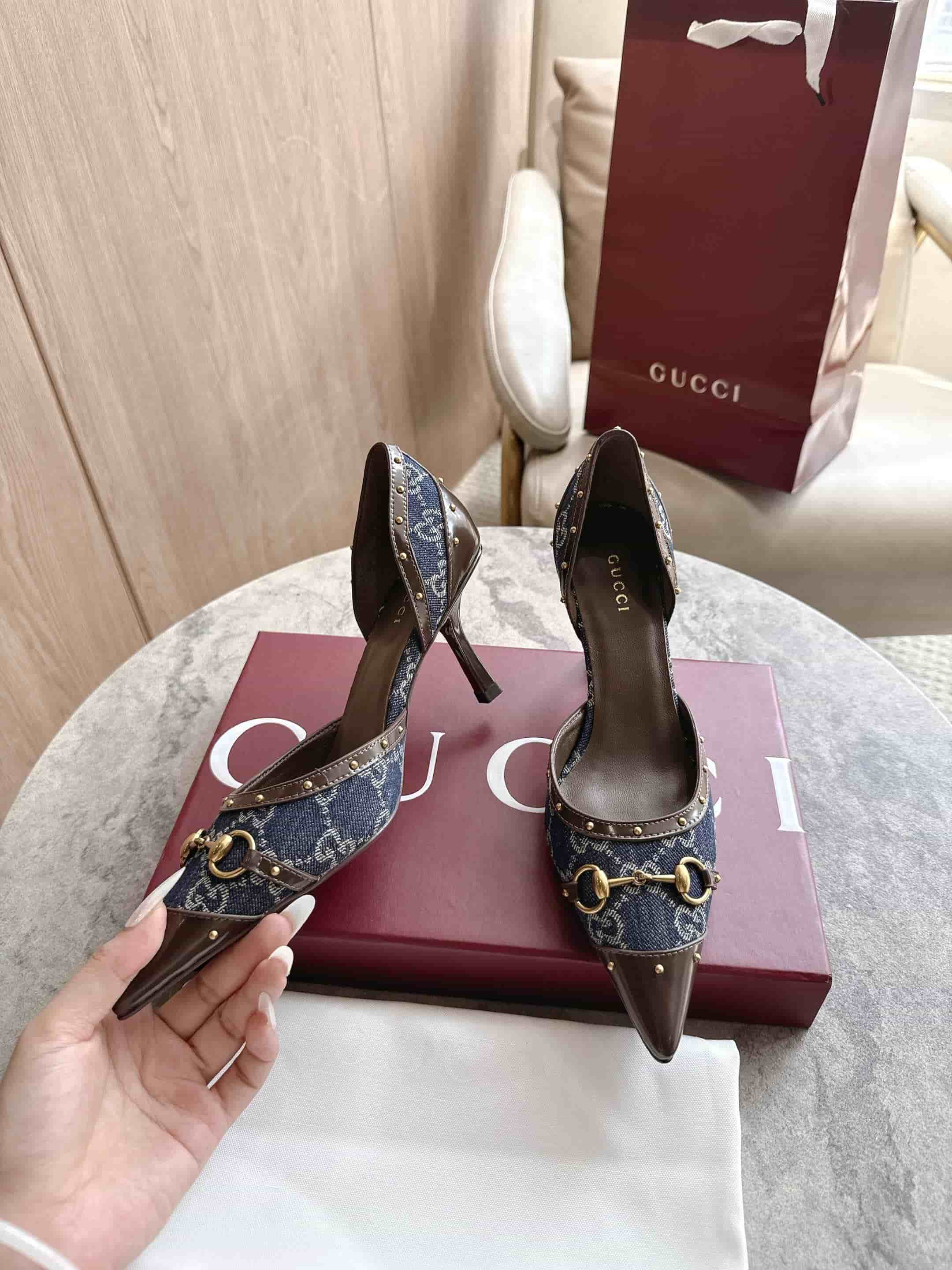 Gucci Women's Savoy Pumps