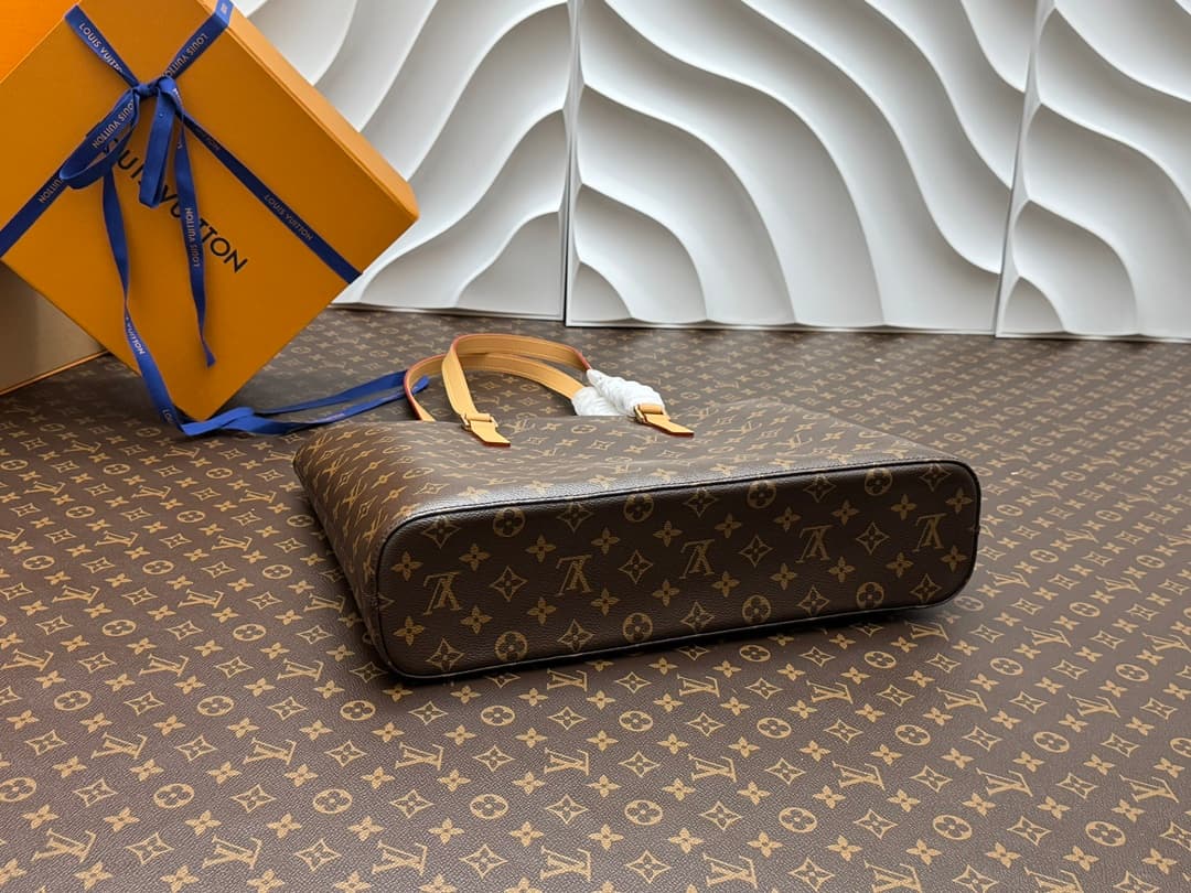 Louis Vuitton Monogram Luco Tote Bag M51155 High