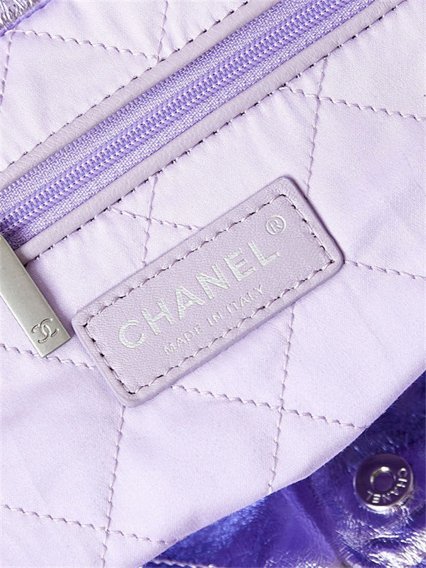 Chanel 22 SMALL HANDBAG Metallic Calfskin & Silver-Tone Metal AS3260 Purple A
