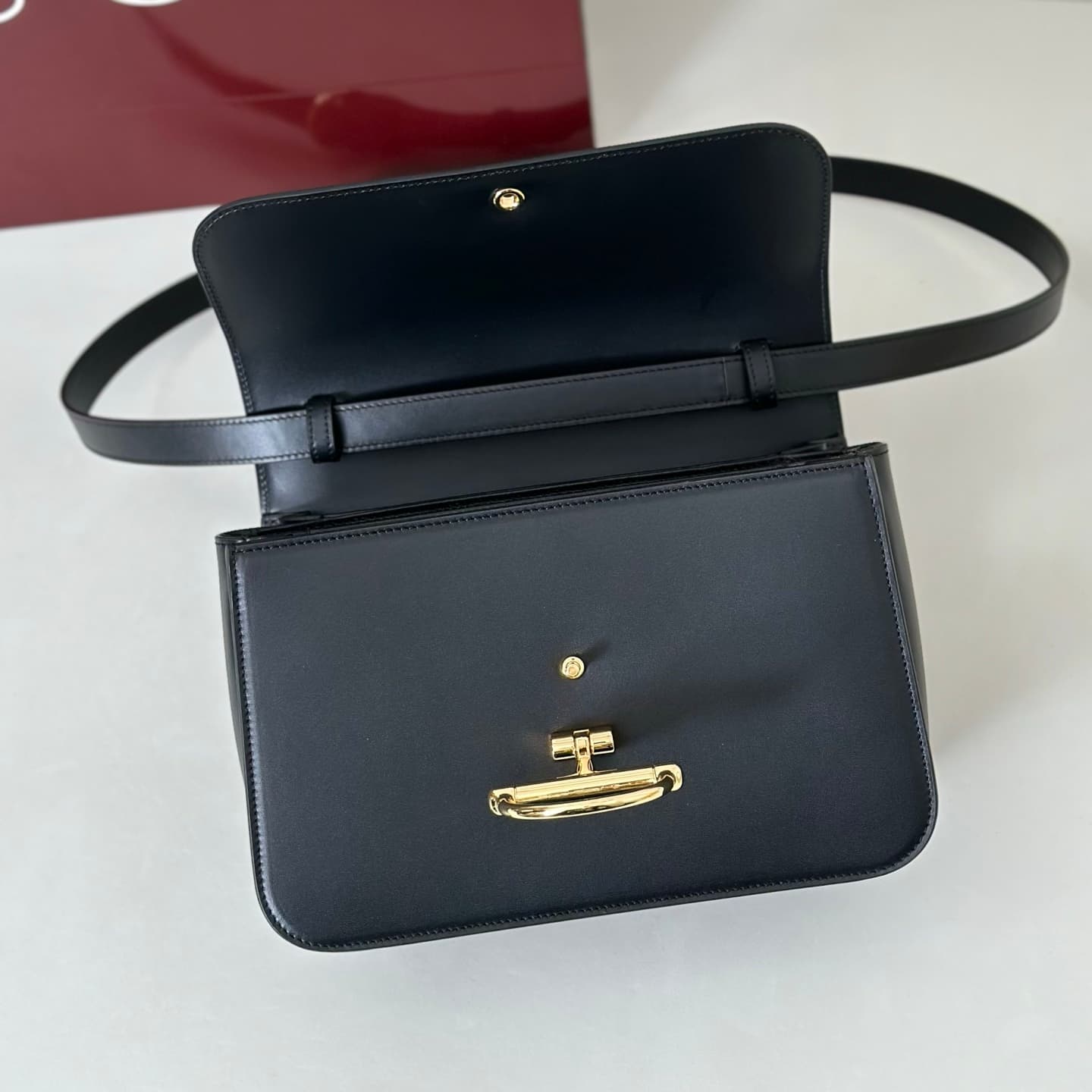 Gucci Siena medium top handle bag 855535 Black High