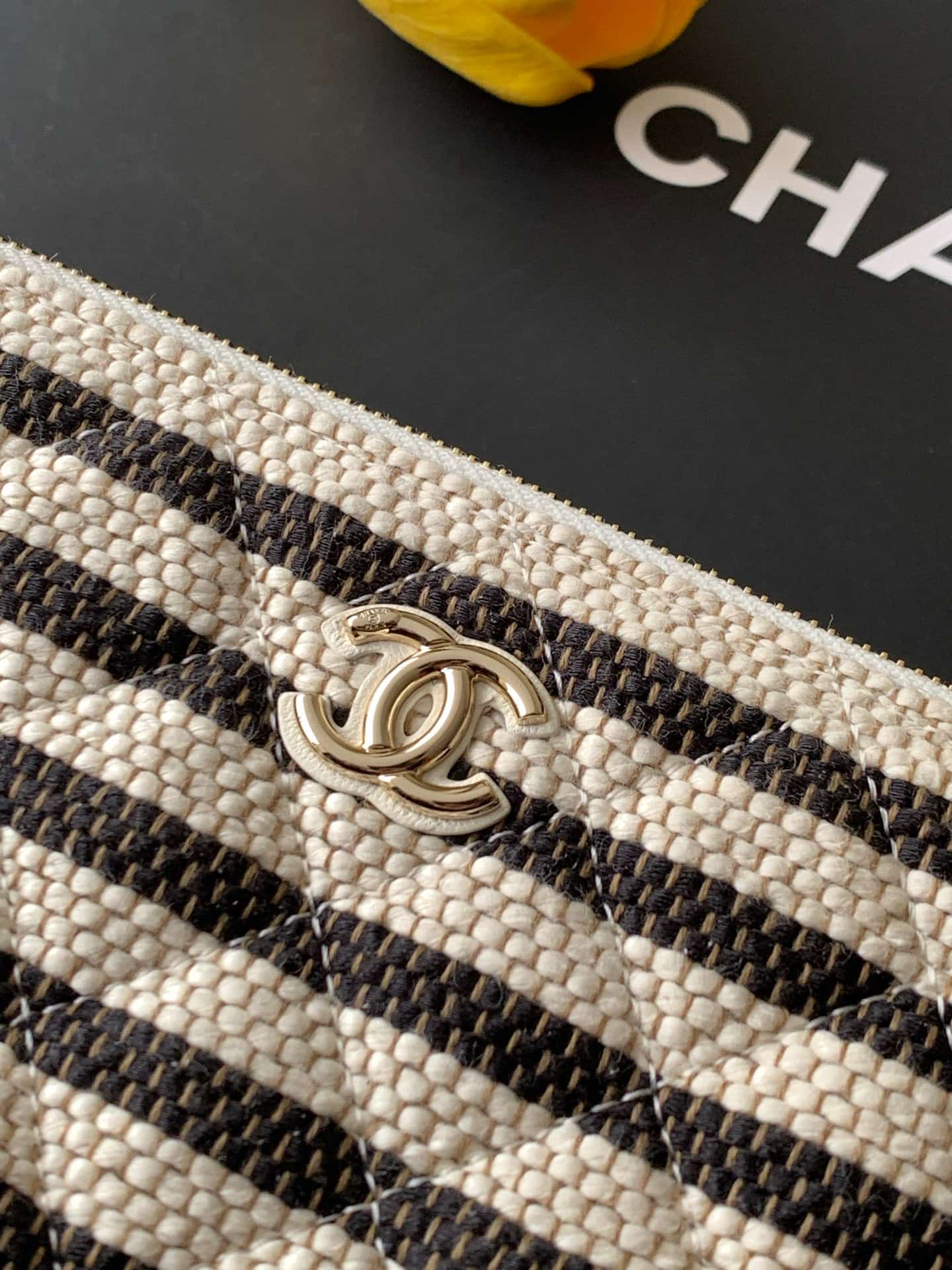 Chanel Zipped Case Printed Fabric & Gold-Tone Metal Black & White AS4988 A