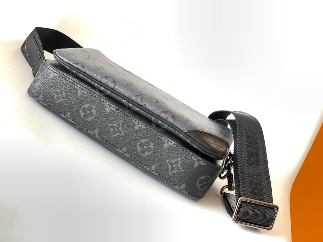 Louis Vuitton Trio Messenger Monogram Eclipse coated canvas M69443 High