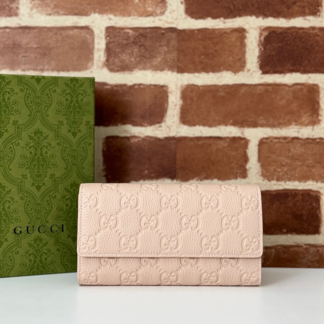 Gucci GG Emblem continental wallet Pink 815922 High