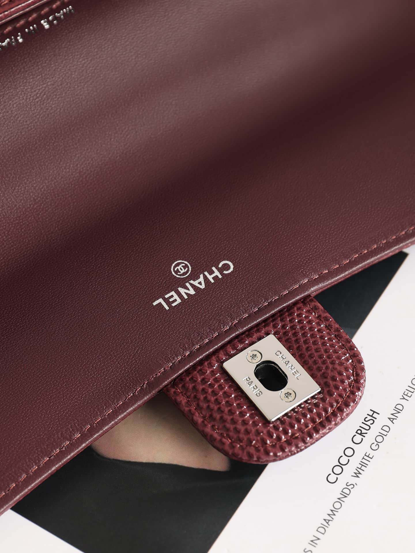 Chanel Clutch with chain Lizard Embossed Calfskin & Silver-Tone Metal Burgundy AP5280 A