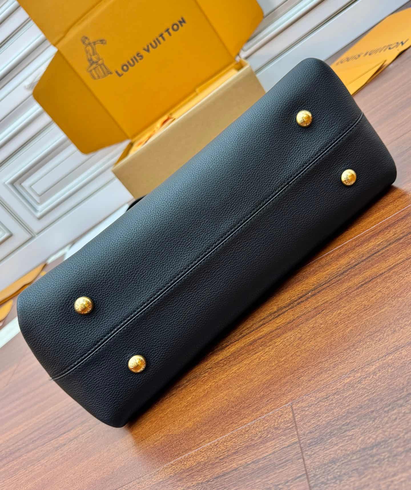 Louis Vuitton Low Key Cabas MM Black Grained calfskin M25341 TOP