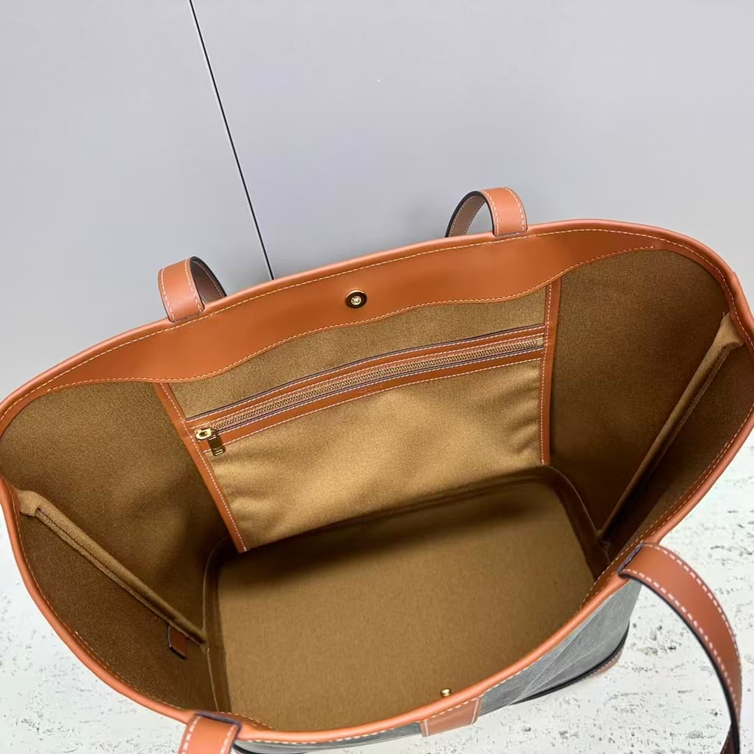 Celine Bucket IN Triomphe Canvas and calfskin high
