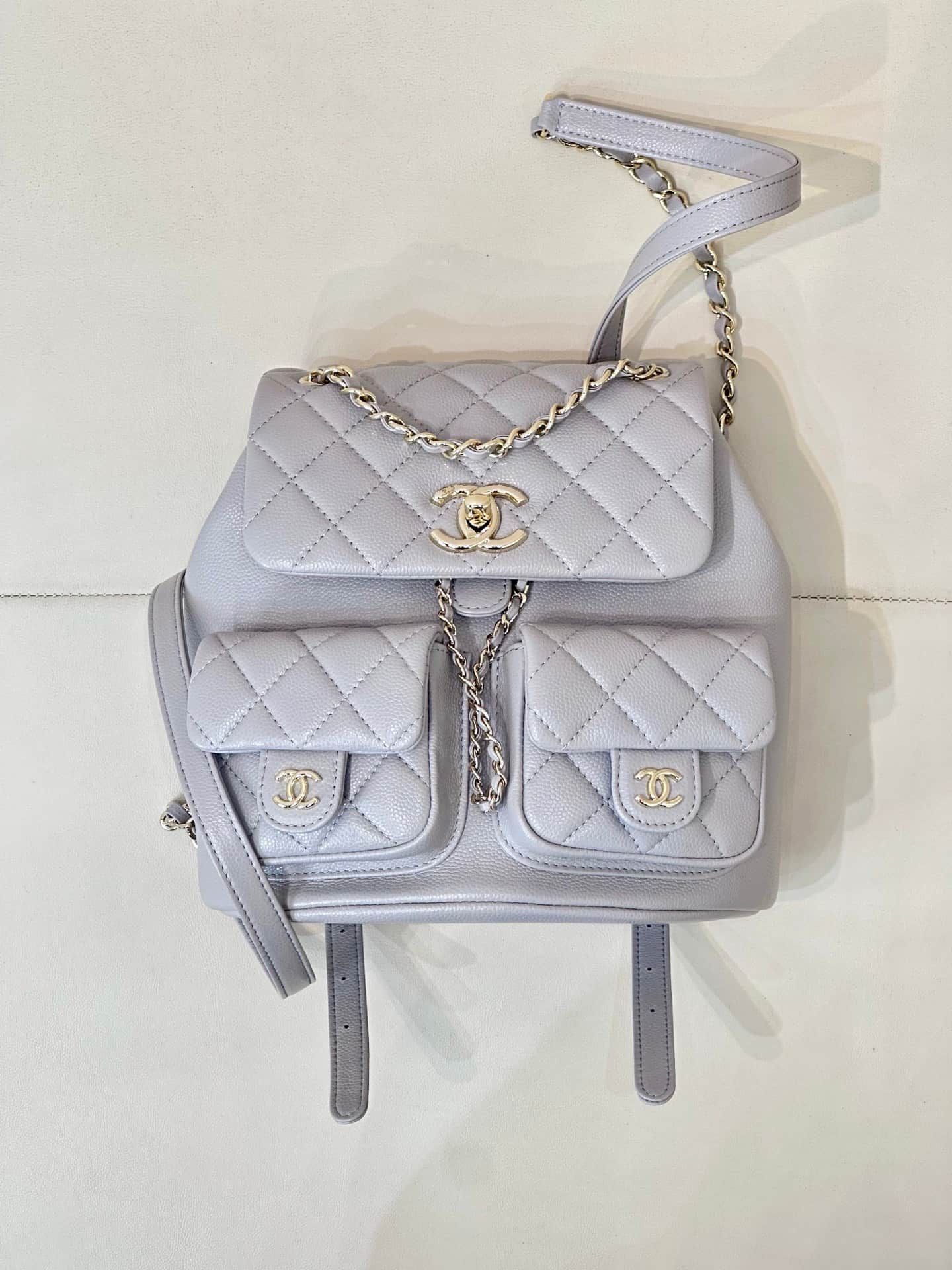 Chanel BACKPACK AS3860 Grained Shiny Calfskin & Gold-Tone Metal Grey TOP