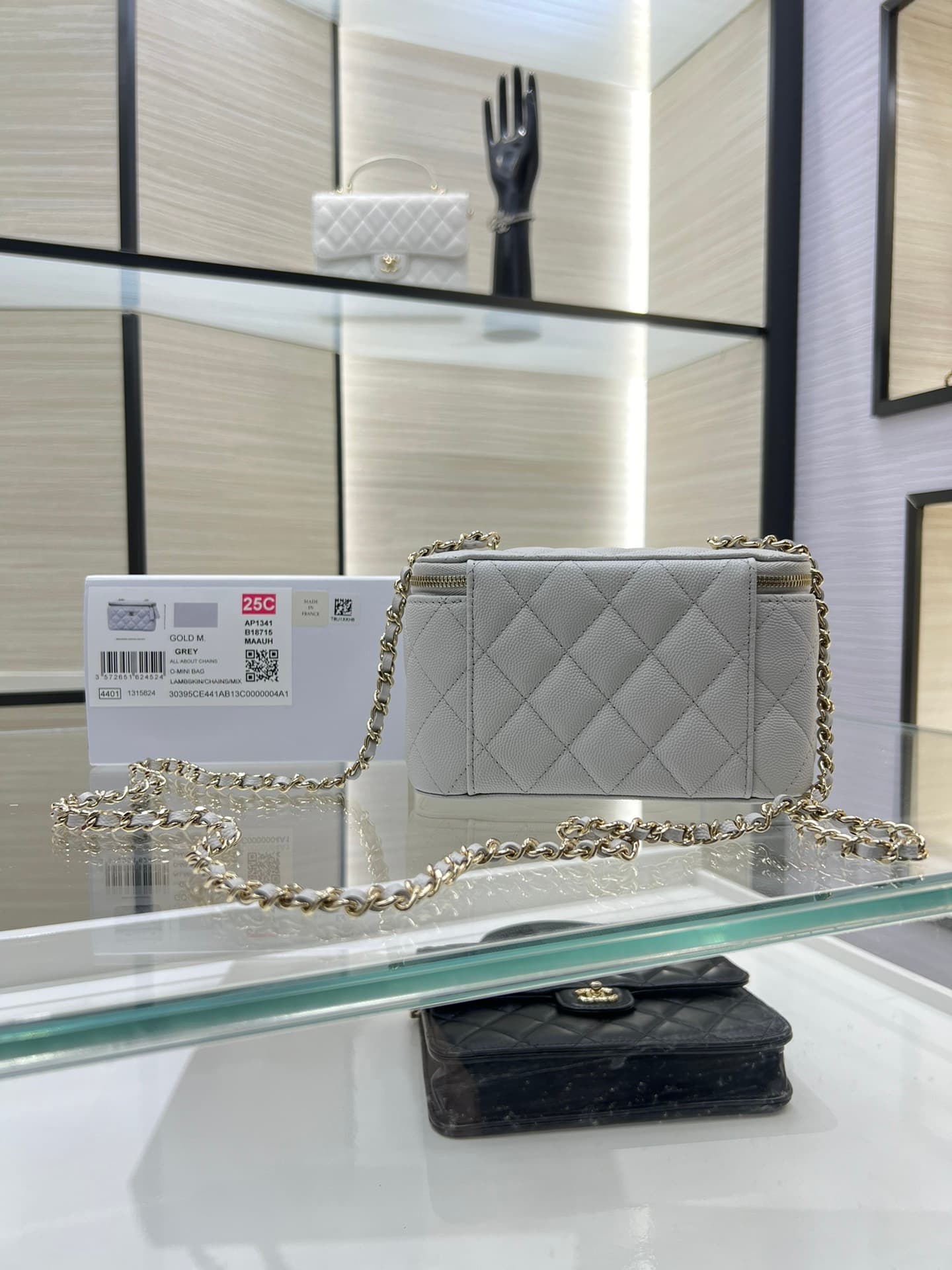 Chanel Classic Long Vanity with Chain Grained Calfskin & Gold-Tone Metal White AP1341 High