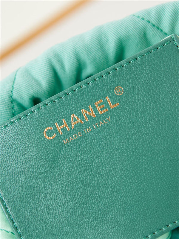 Chanel 22 MINI HANDBAG Canvas & Gold-Tone Metal Green AS3980 A
