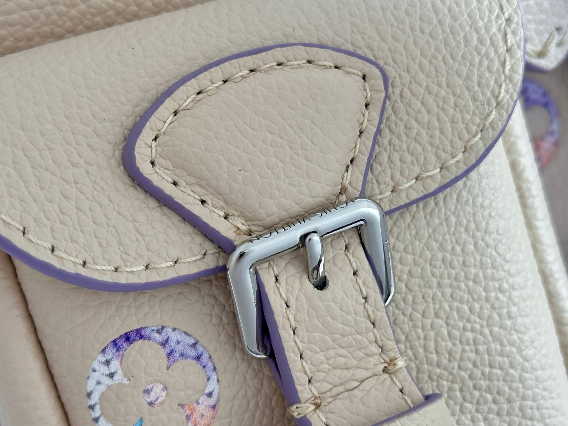 Louis Vuitton Backup Link Quartz Embossed cowhide leather M2A375 High