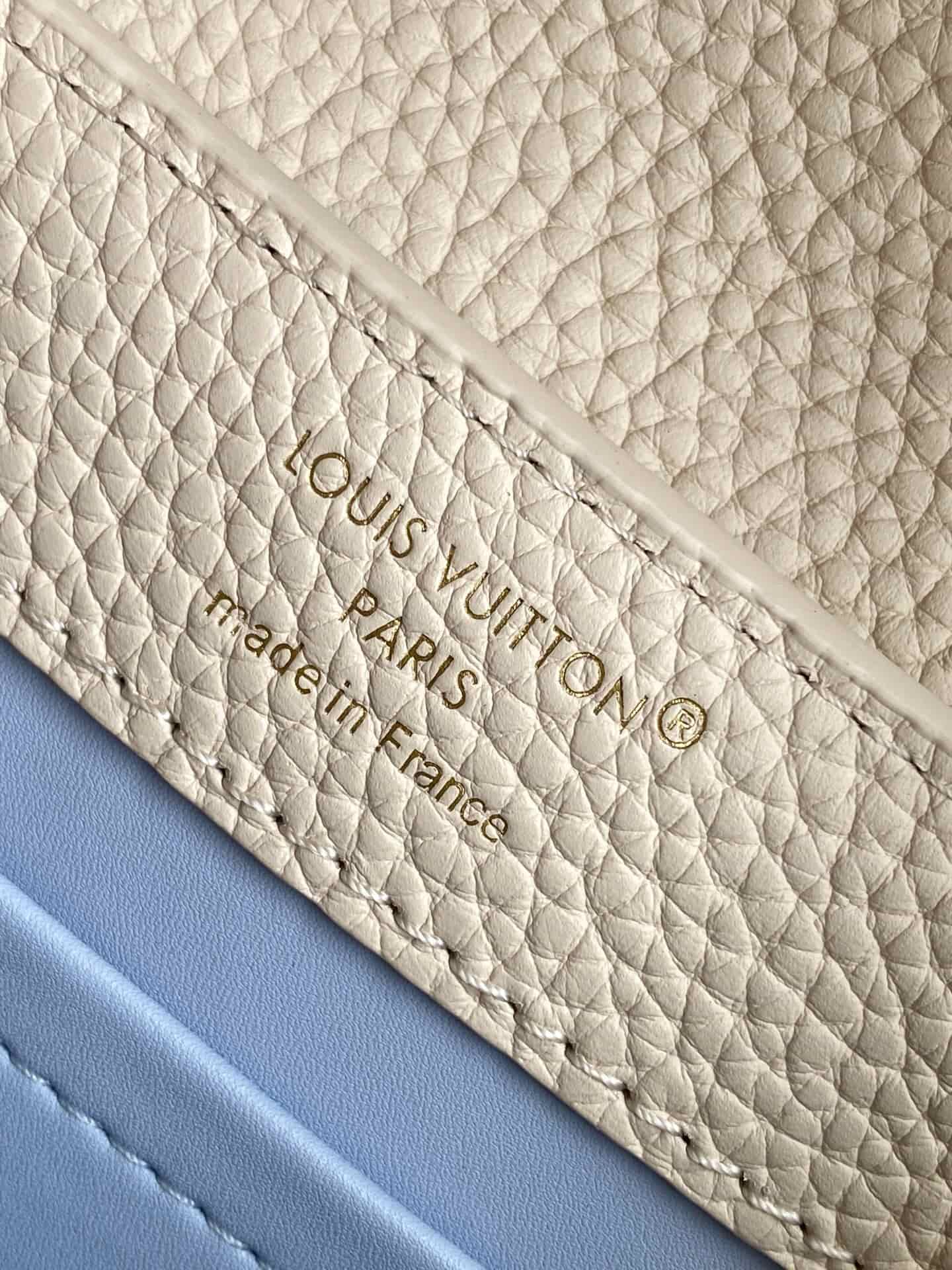 Louis Vuitton Capucines Mini Quartz Taurillon leather M2A362 TOP