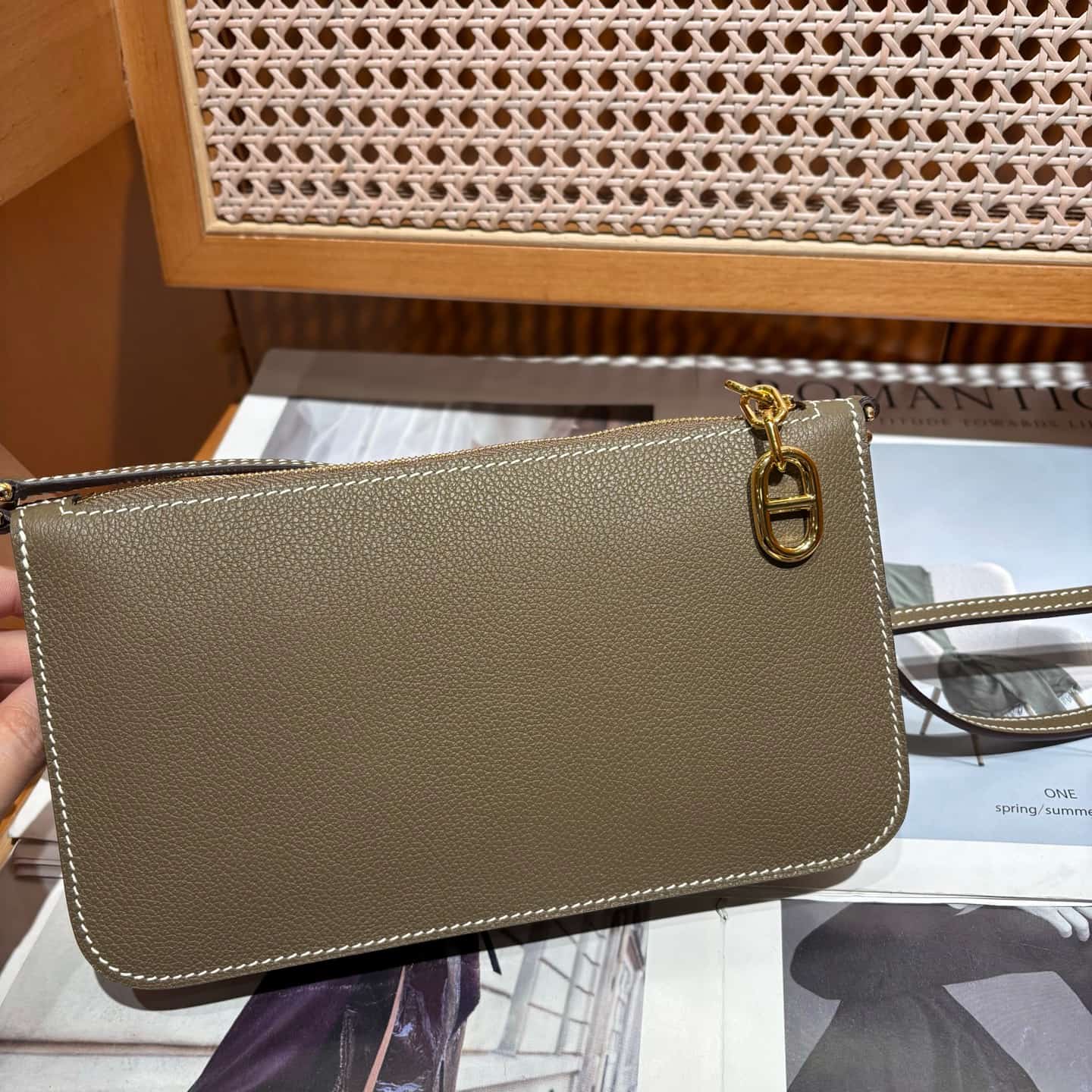 Hermes Zipengo Chaine d'Ancre To Go pouch Evergrain calfskin Etoupe WAX High