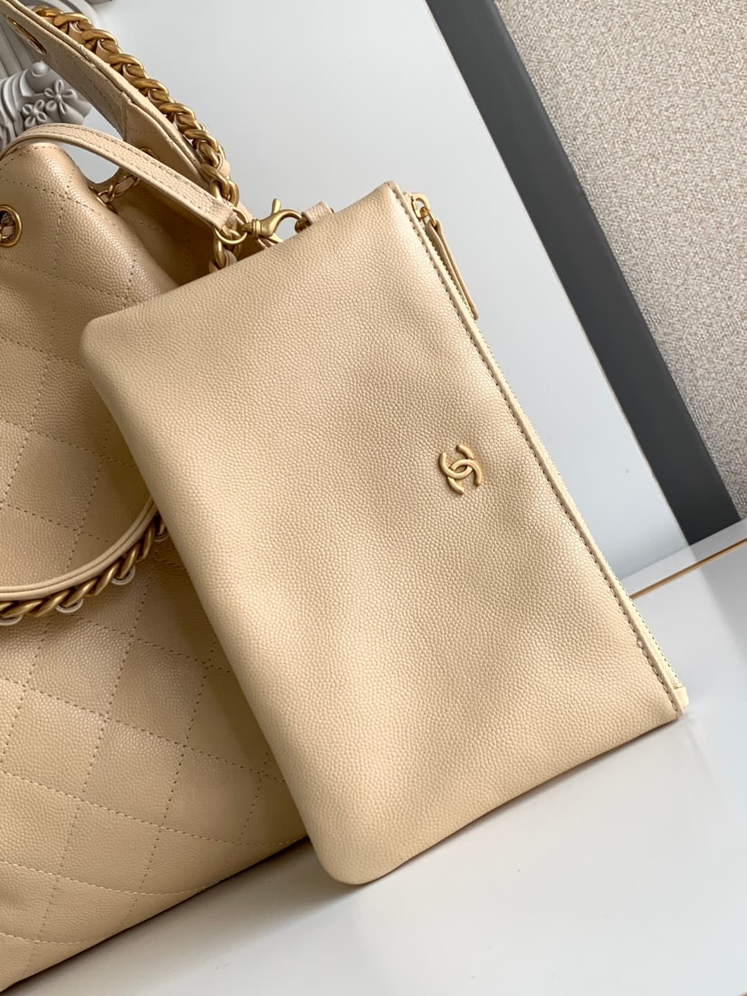 Chanel 25 Medium Hobo Medium handbag AS5311 Grained Calfskin & Gold-tone Metal Beige A