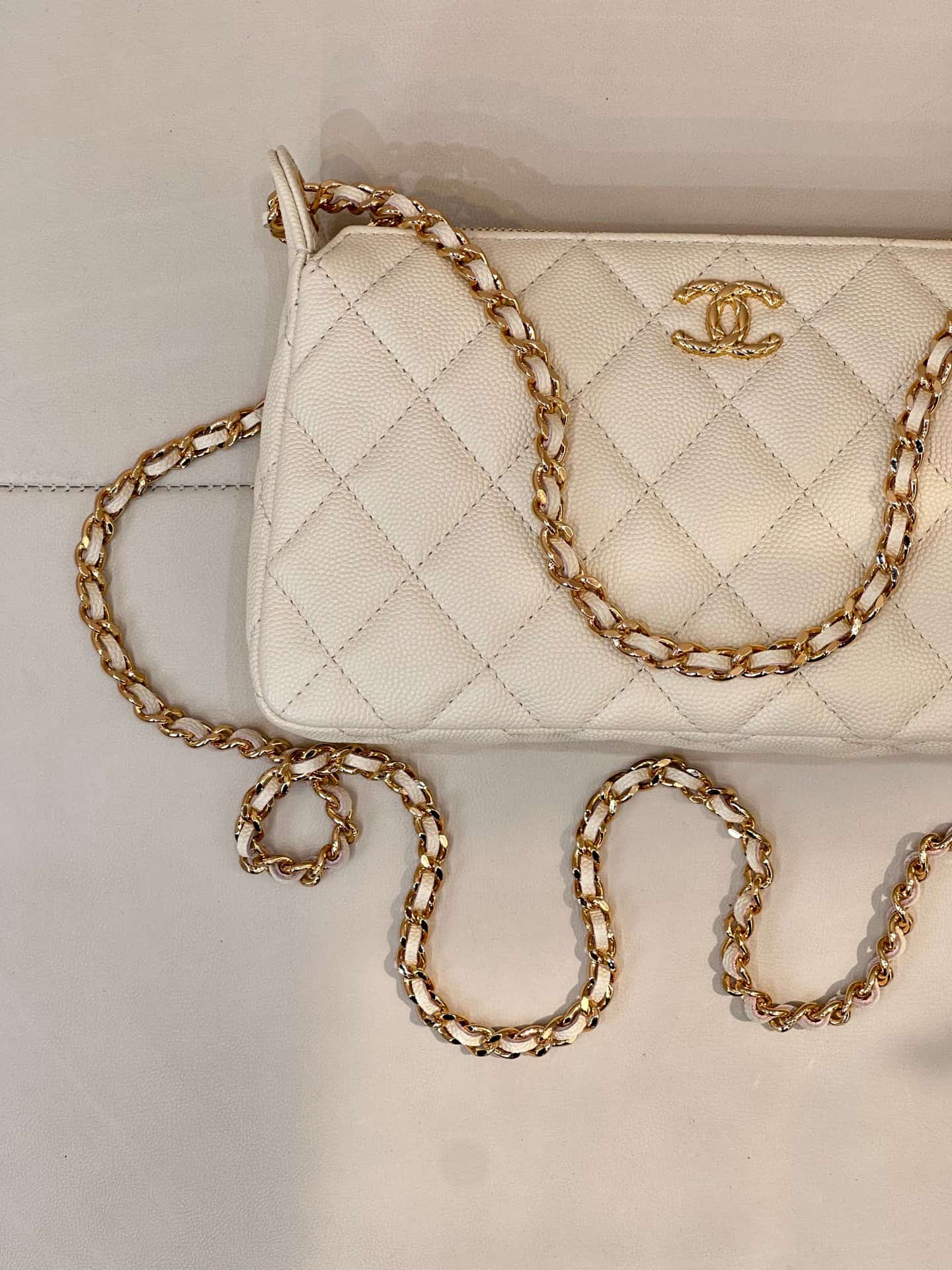 Chanel Hobo Bag Grained Calfskin & Gold-tone Metal Beige AP5023 TOP