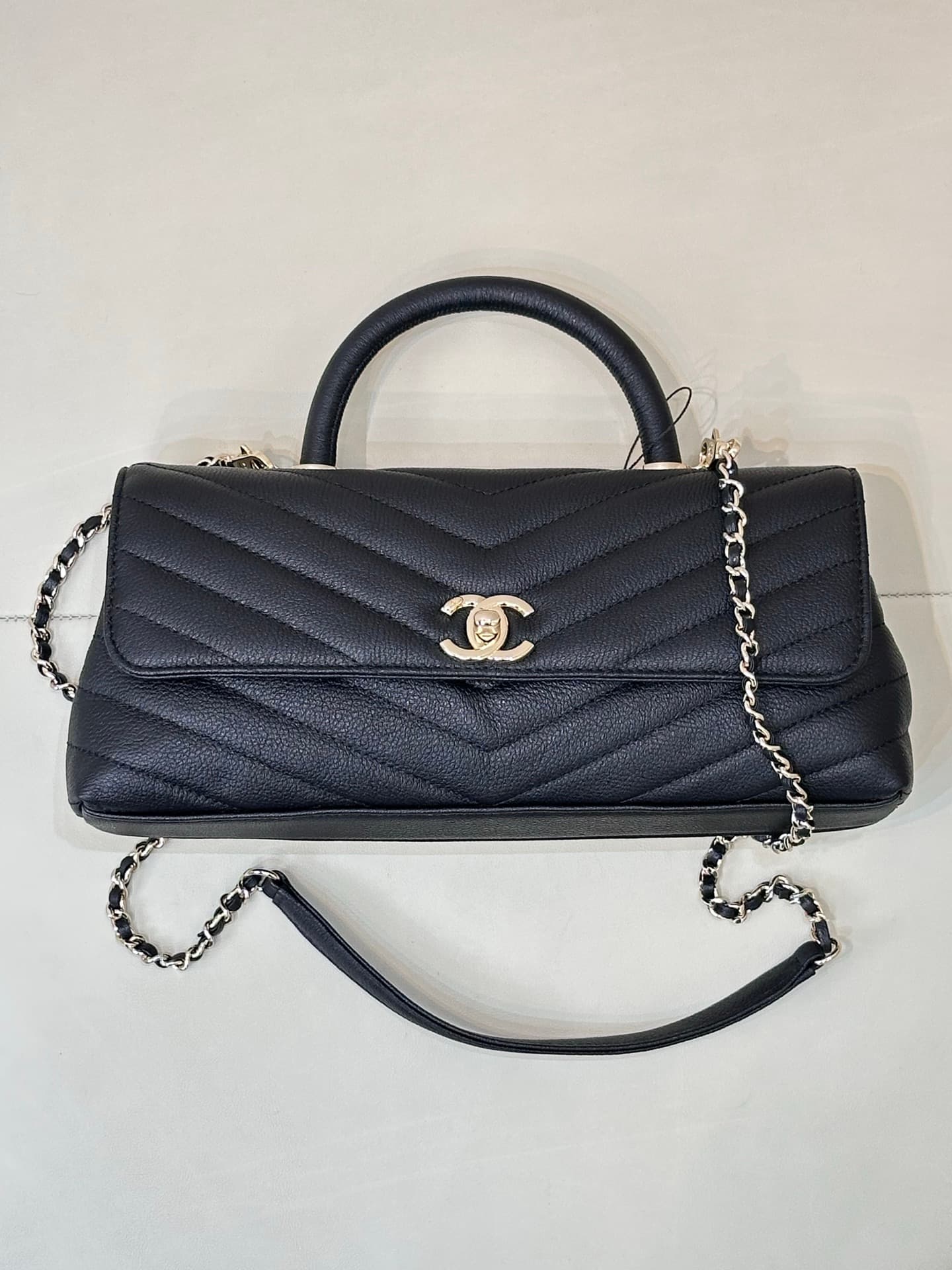 Chanel Maxi Flap Bag with Top Handle Grained Calfskin& Gold-Tone Metal AS6091 Black TOP
