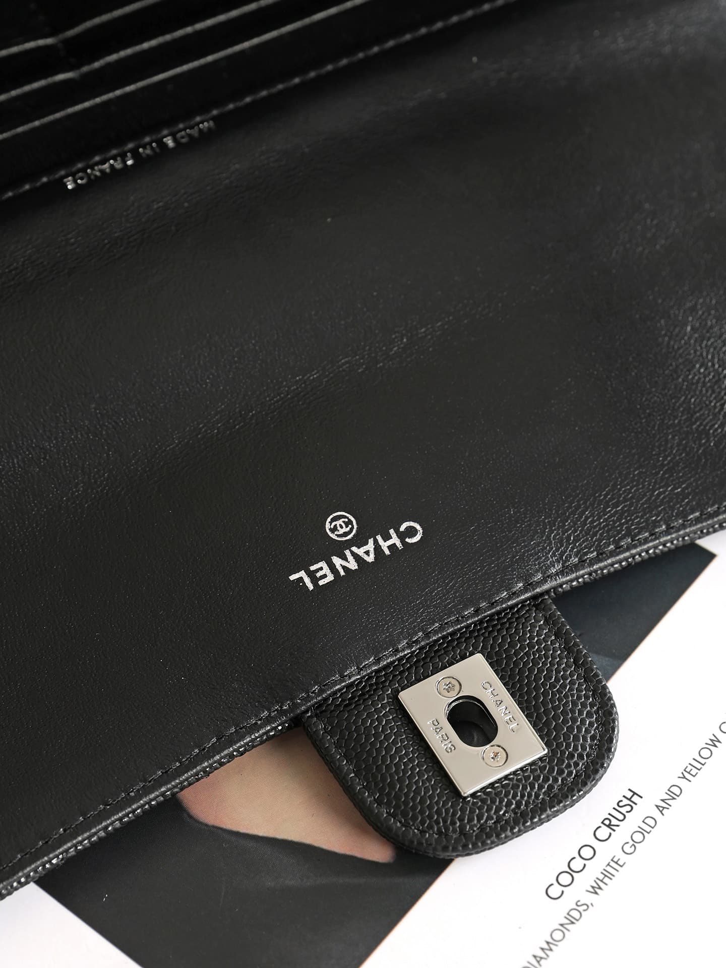 Chanel Clutch with chain Grained Calfskin & Silver-Tone Metal Black AP5280 A
