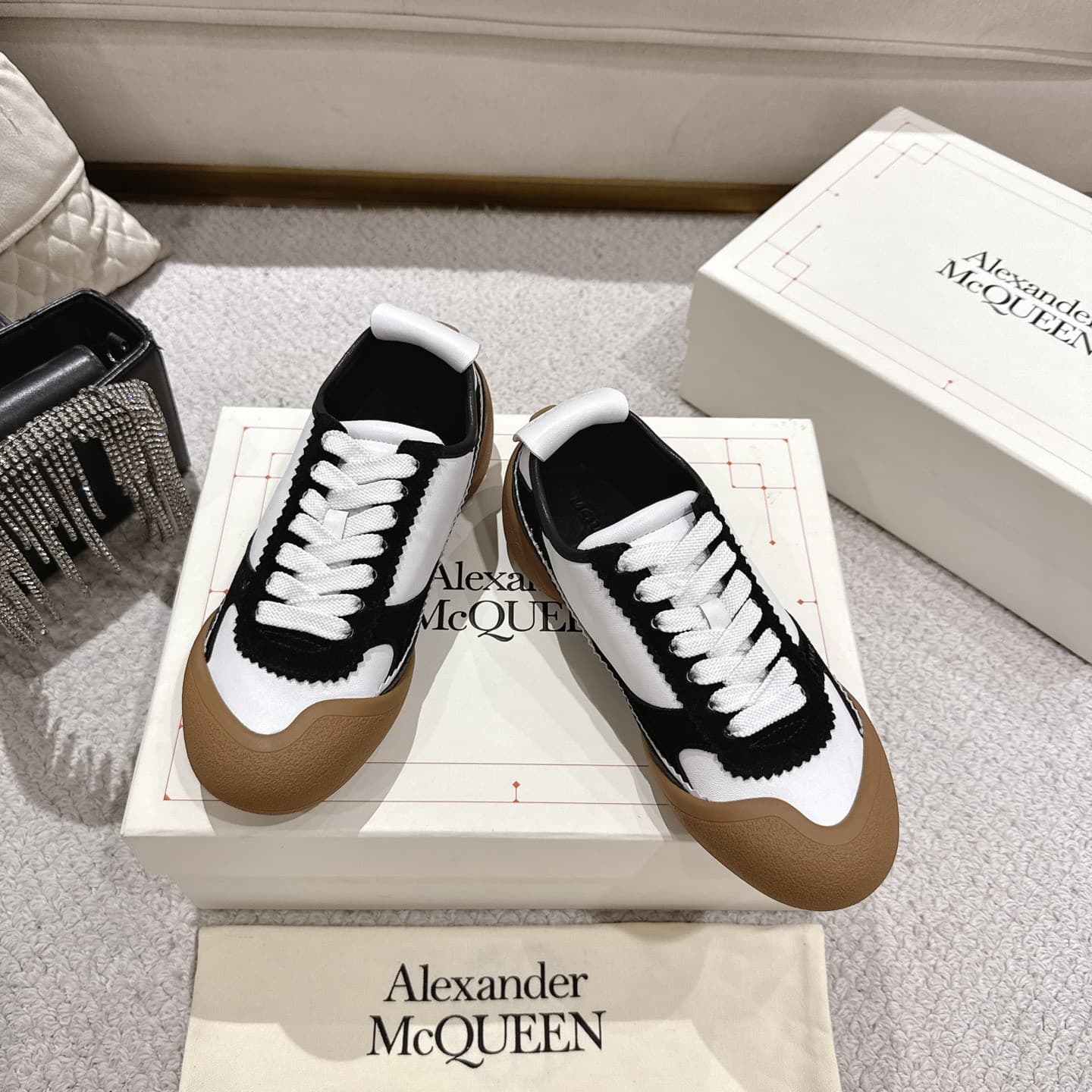 Alexander McQueen Flexion sneakers unisex
