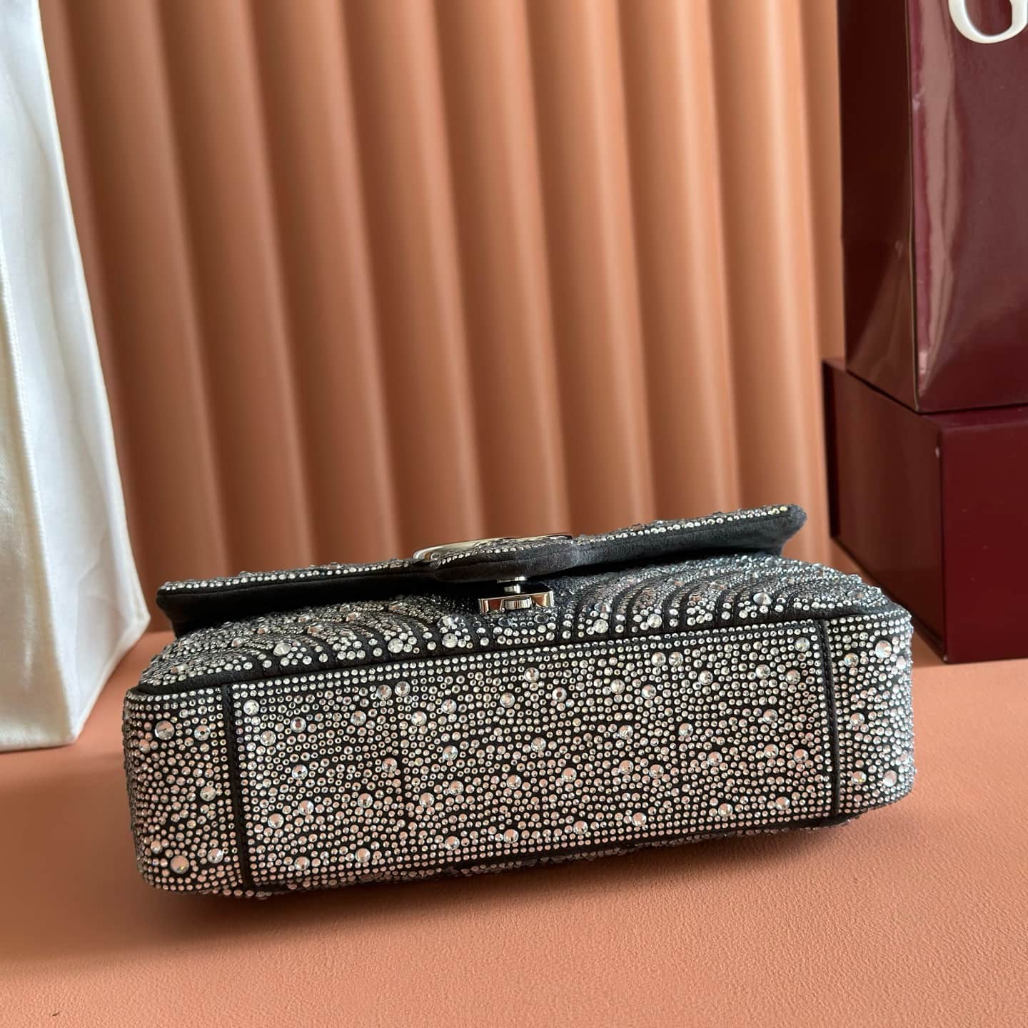 Gucci GG Marmont Shoulder Bag Black / Crystal 837267 High
