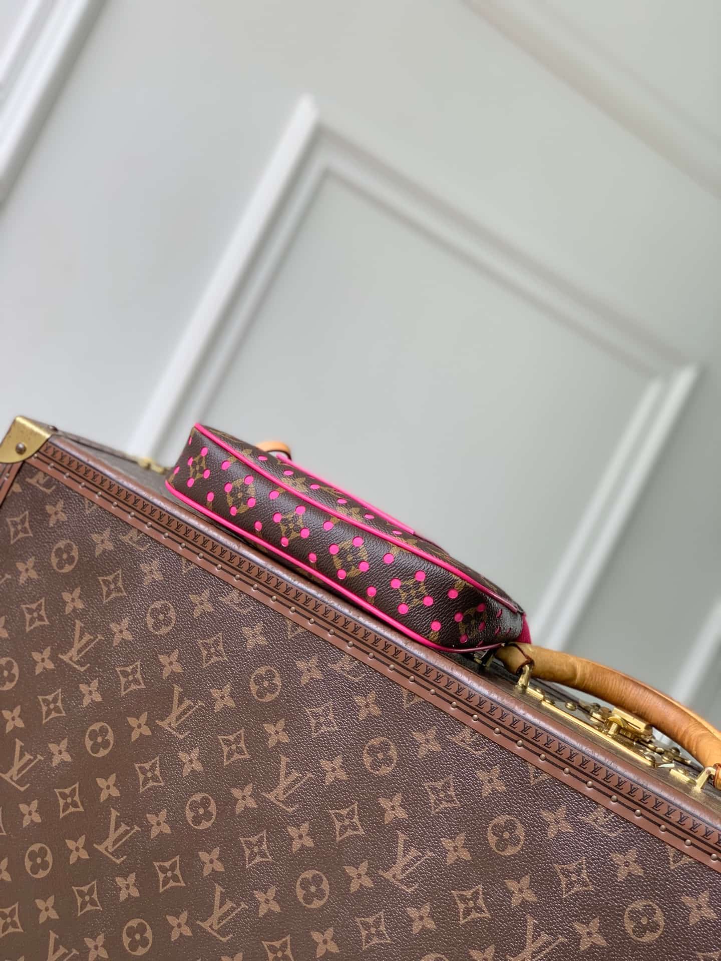 Louis Vuitton Pochette Accessoires Monogram Perfo/Pop Crush Coated Canvas M29001 High