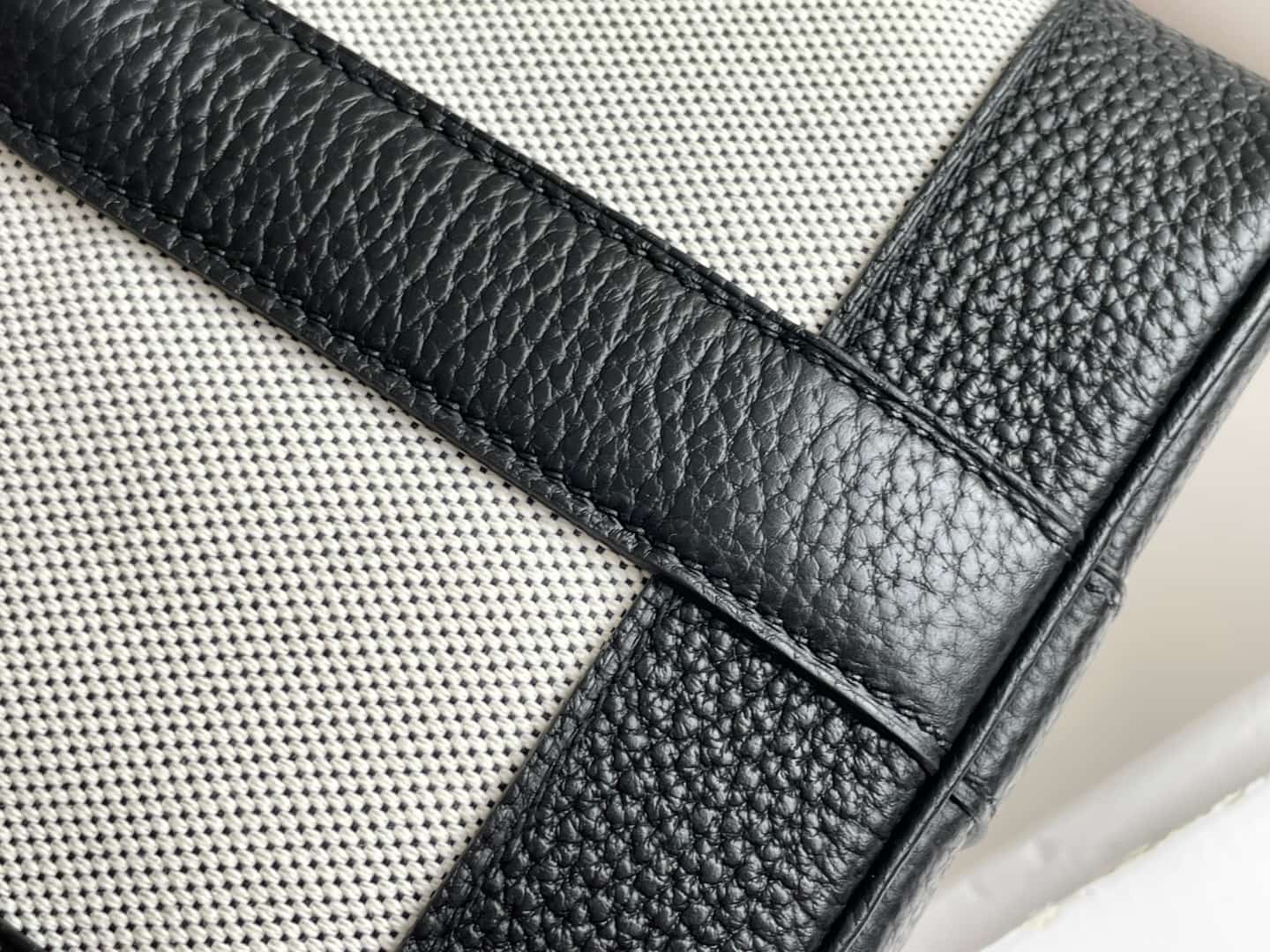 Hermes Garden Party 23 bag in Black Togo Leather With Canvas WAX High