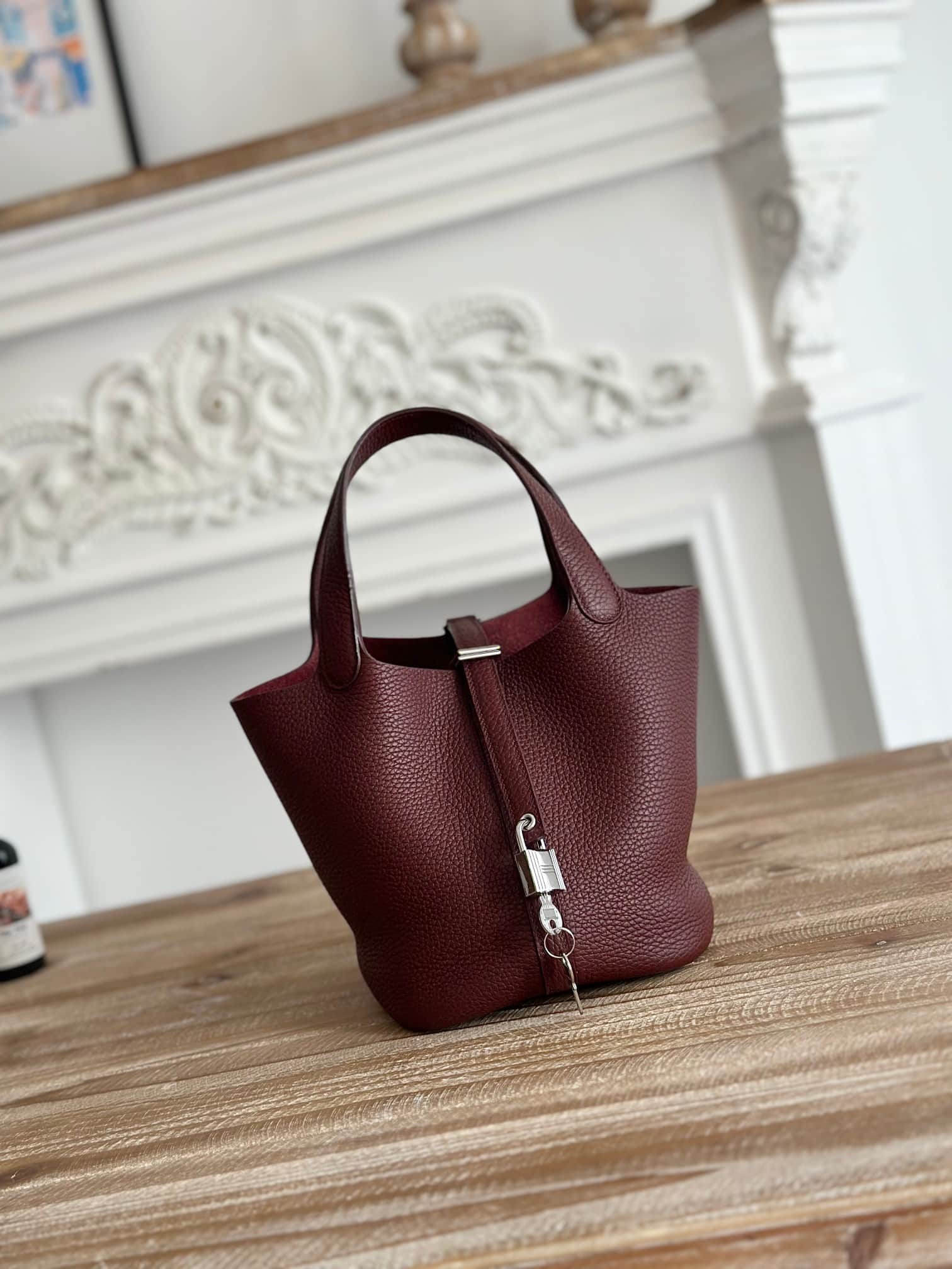 Hermès Picotin Lock 18 Bucket Bag TC Leather Silver Metal Wax High