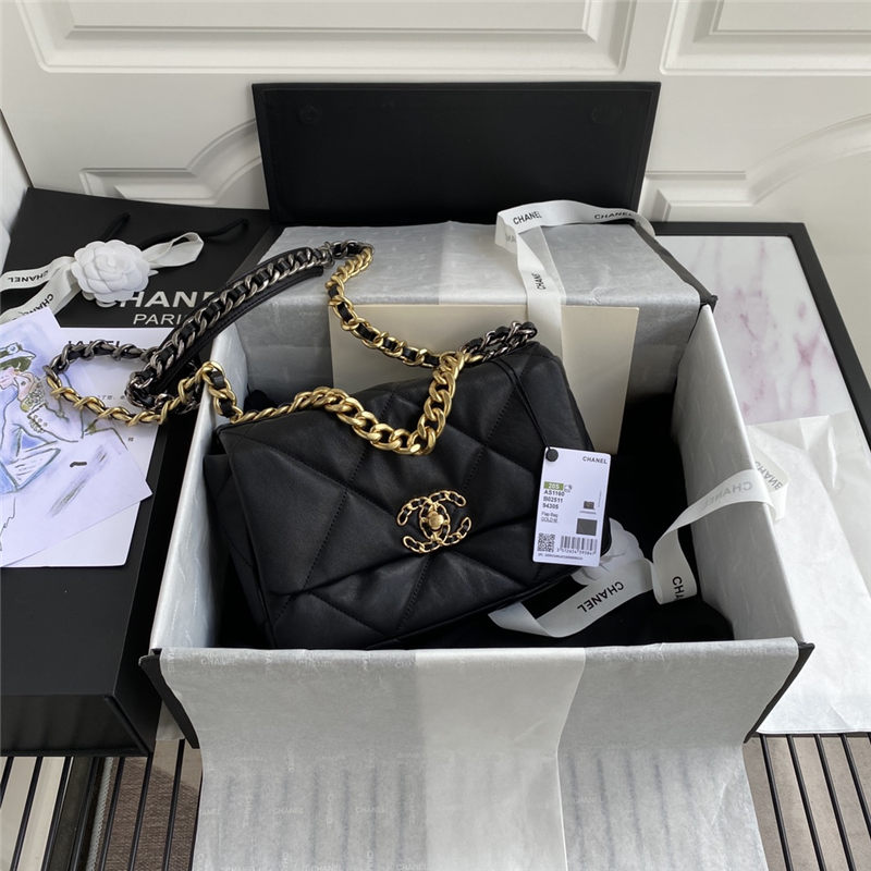 Chanel 19 Flap Bag Lambskin High