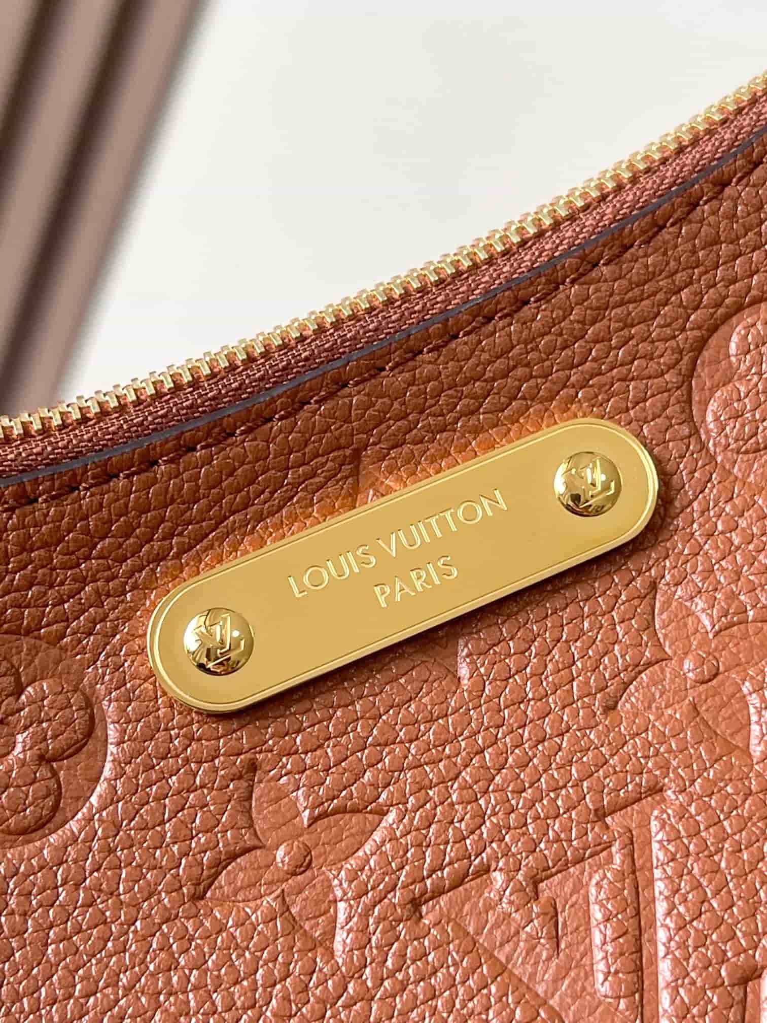 Louis Vuitton Pochette Liv Cognac Monogram Empreinte embossed supple grained cowhide leather M11916 TOP