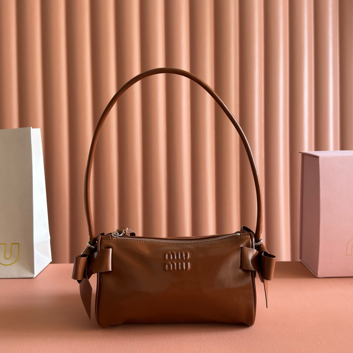 Miu Miu Shiny Calfskin leather pouch Palisander 5NE029