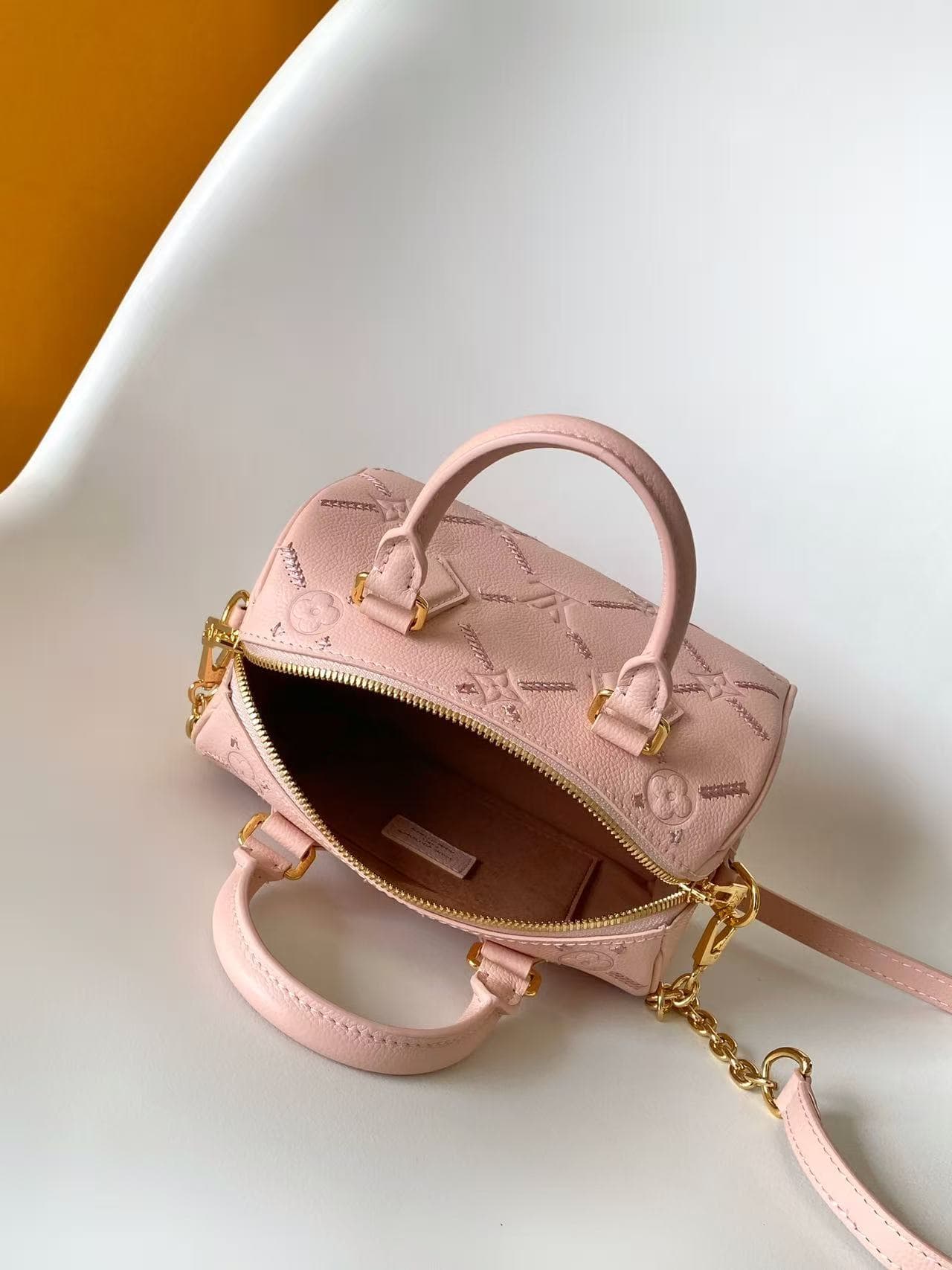 Louis Vuitton Speedy Bandouliere 20 Light Bliss Couture Cowhide leather M28529 High