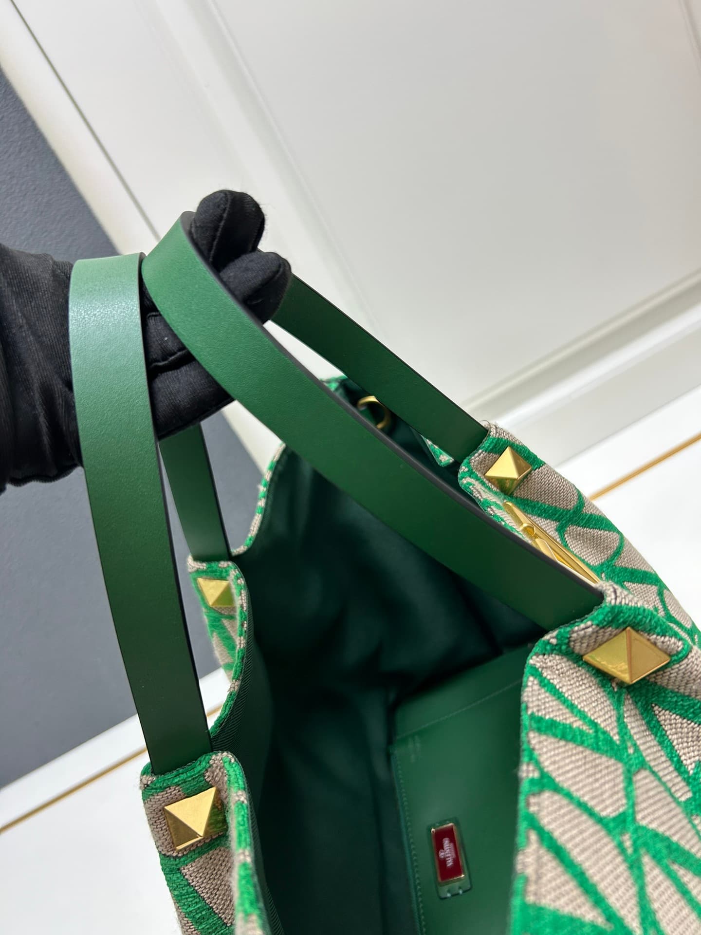 Valentino Garavani VLogo Signature Toile Iconographe Tote Bag Green Mid